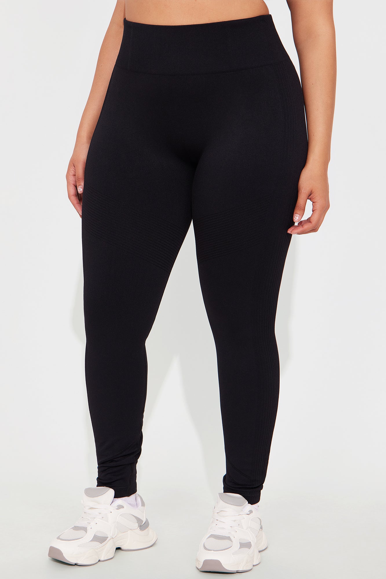 Good Stretch Seamless Active Legging - Black - Image 5