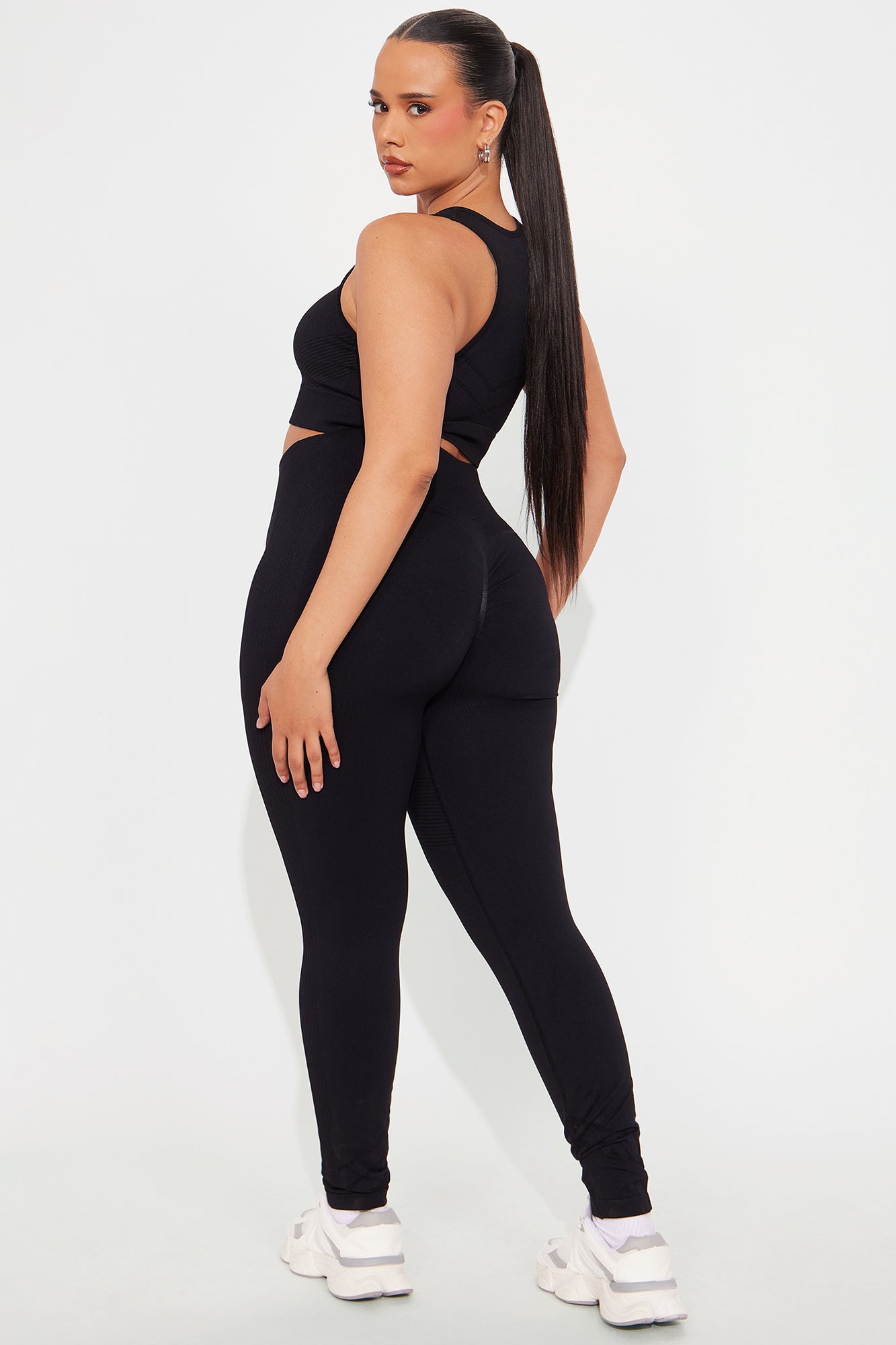 Good Stretch Seamless Active Legging - Black - Image 6