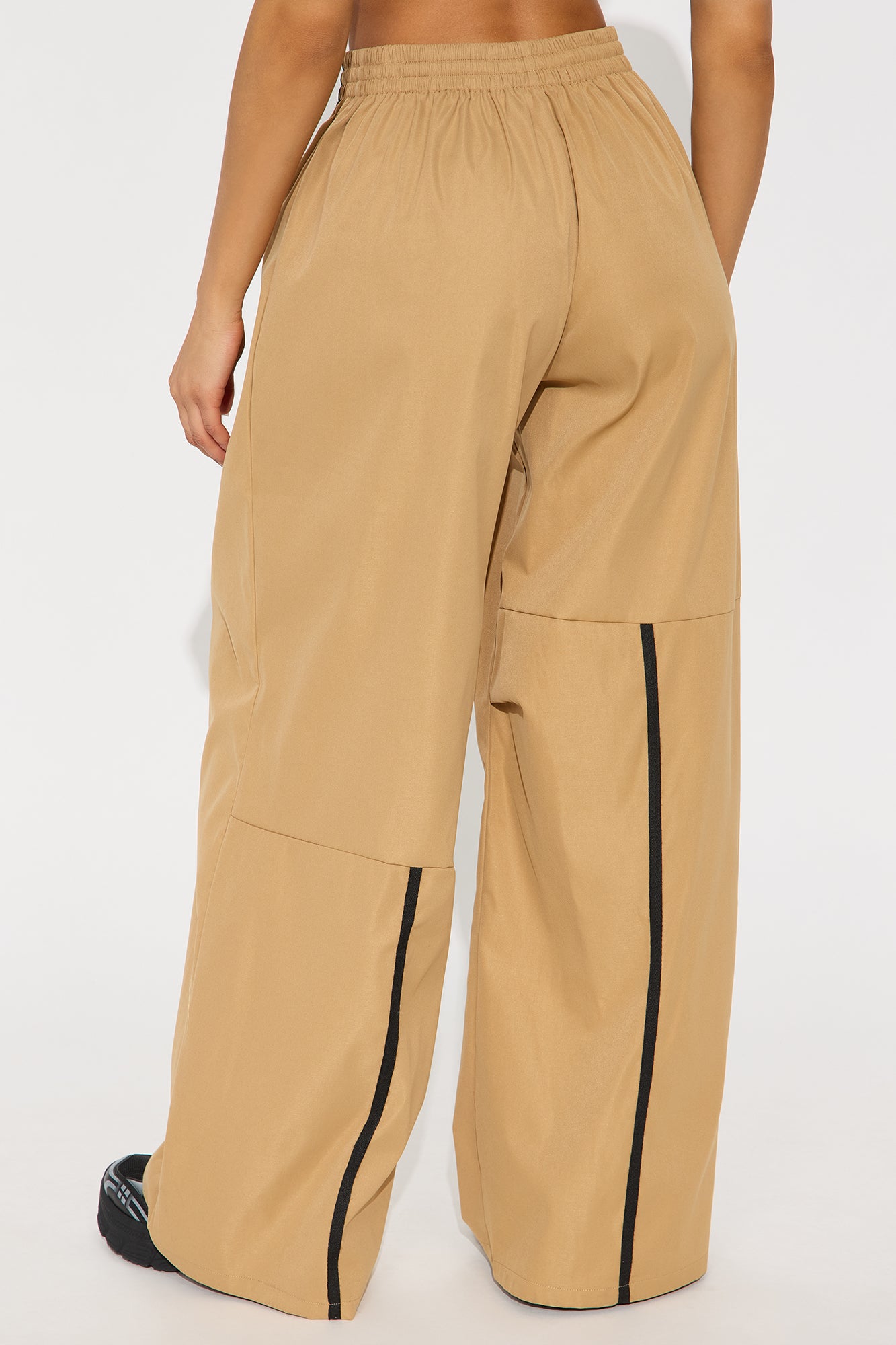 Money Moves Windbreaker Track Pant - Khaki - Image 3