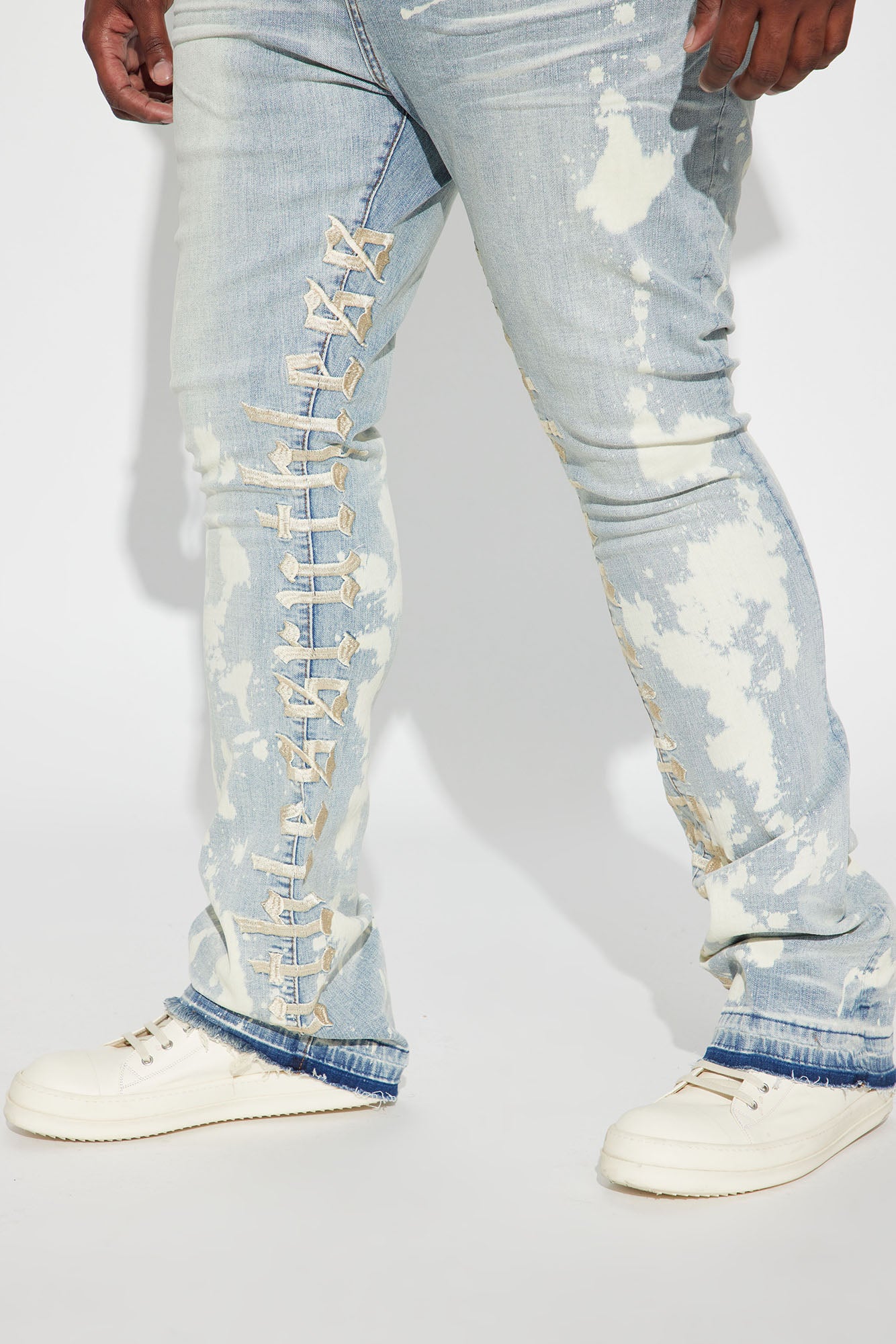 Ruthless Embroidered Stacked Skinny Flare Jeans - Bleach Blue Wash - Image 7