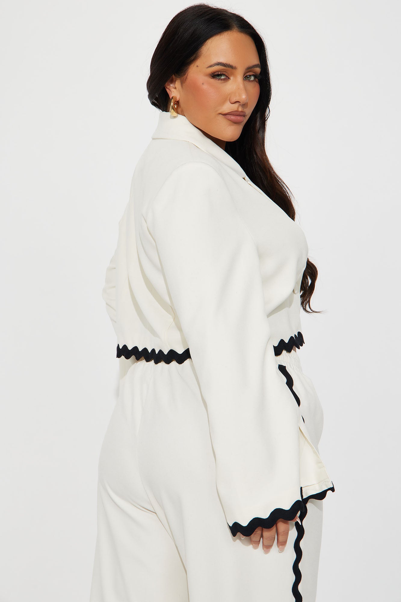 Take Me Higher Cropped Blazer - Cream - Image 7