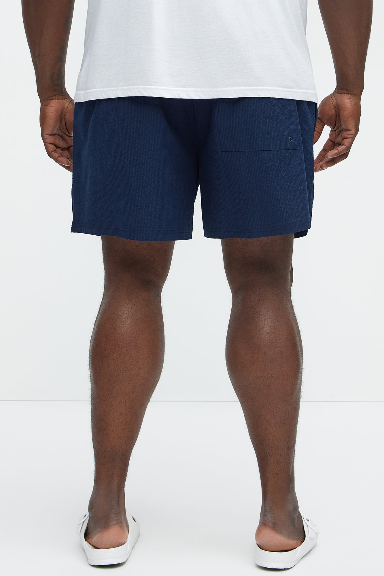 Seersucker Swim Mid Trunk - Navy - Image 8