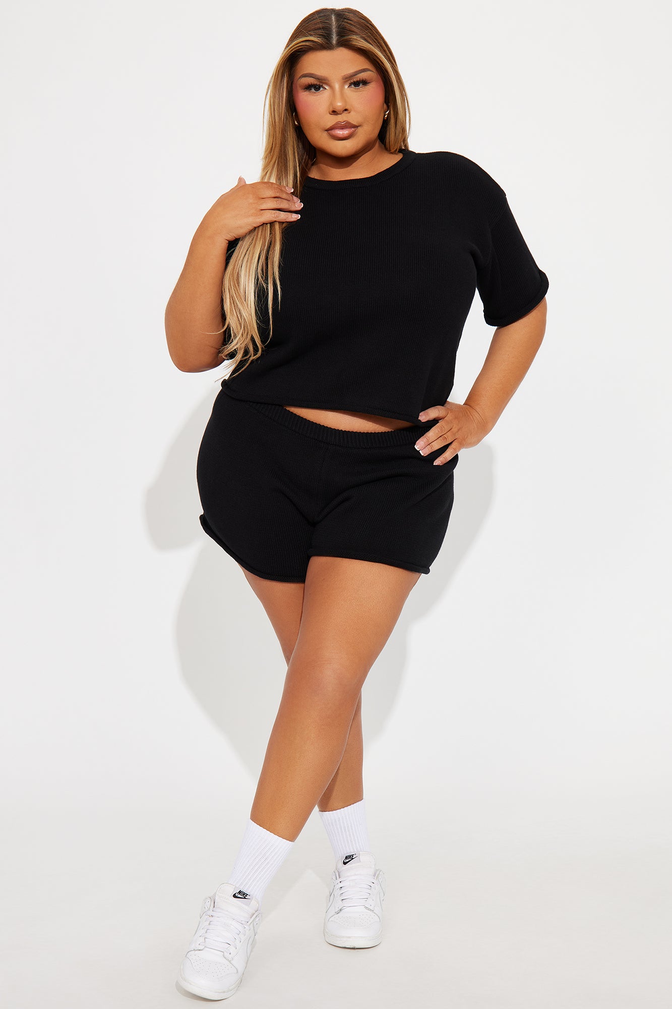 Alicia's Iconic Look Sweater Short Set - Black - Image 5