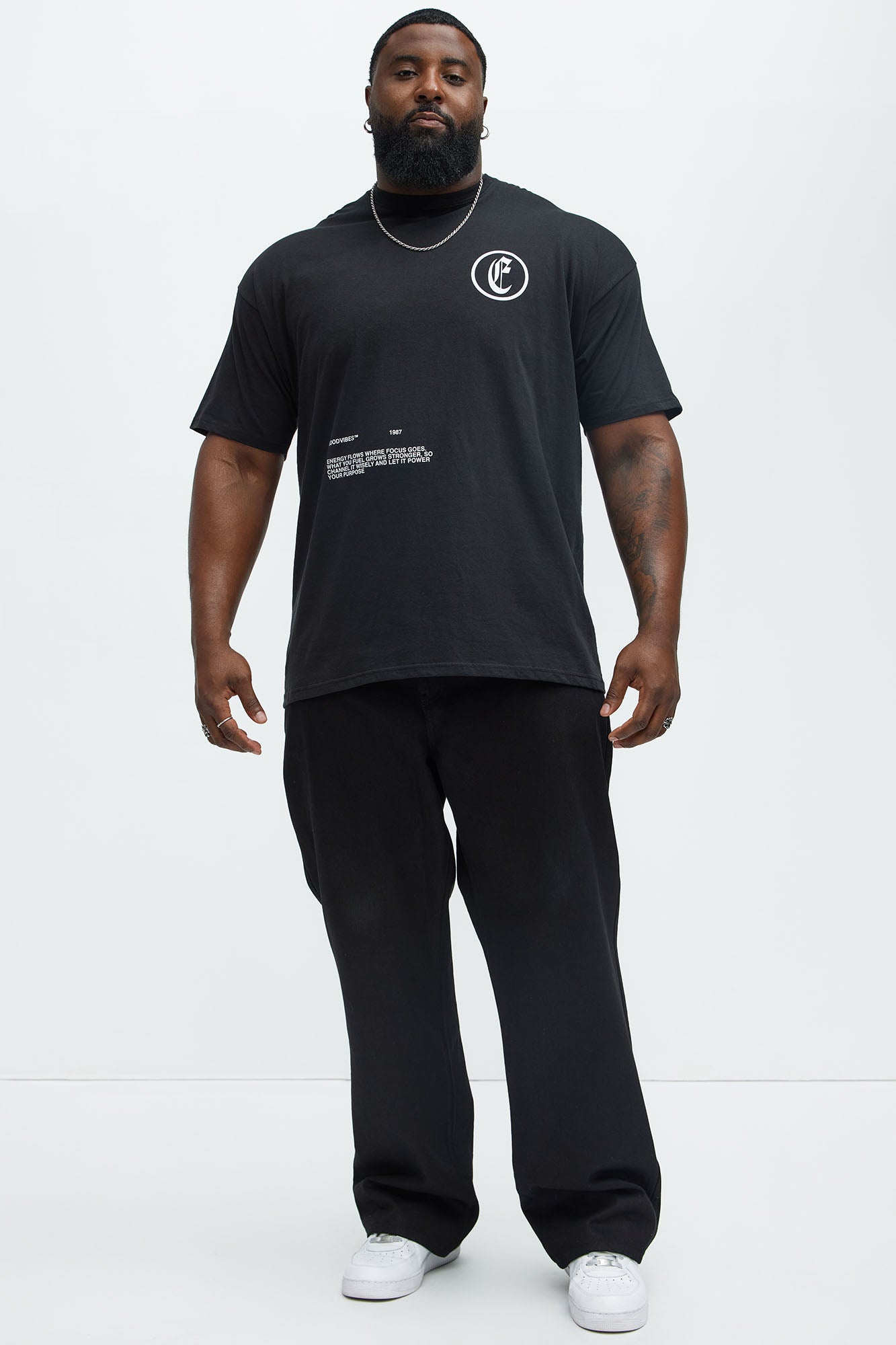Vibes On Lock Short Sleeve Tee - Black - Image 7