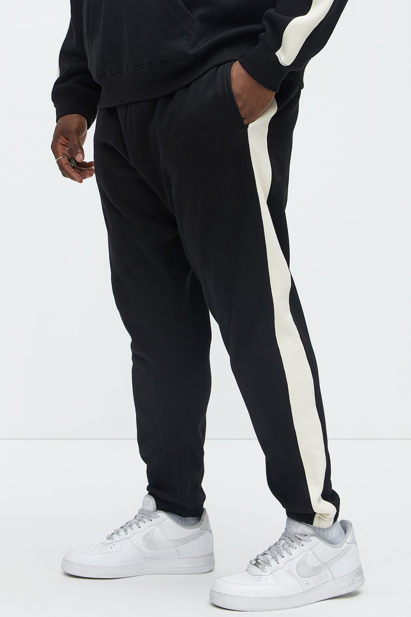 Tyson Heavyweight Striped Jogger - Black - Image 7