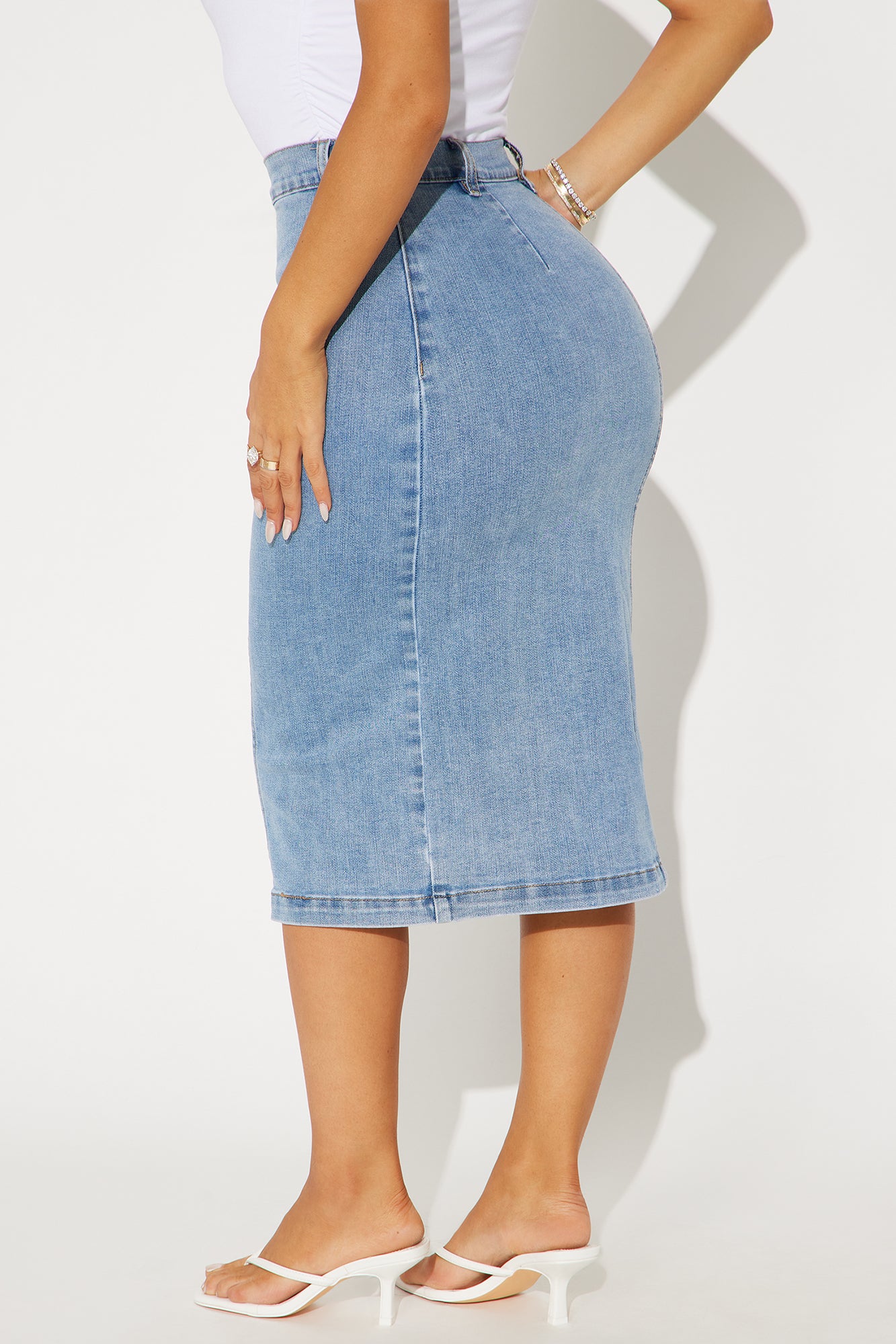 Right On The Line Denim Midi Skirt - Light Wash - Image 3