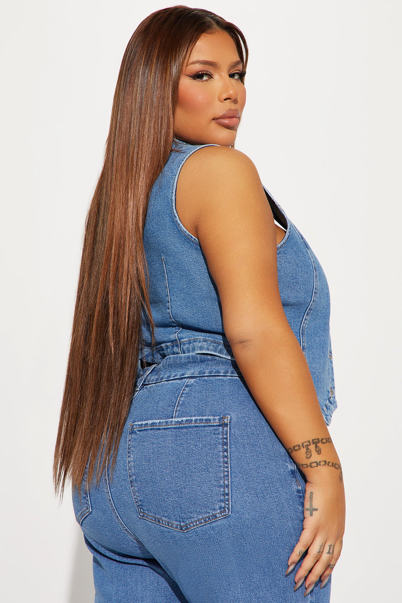Western Showdown Button Front Denim Vest - Medium Wash - Image 6
