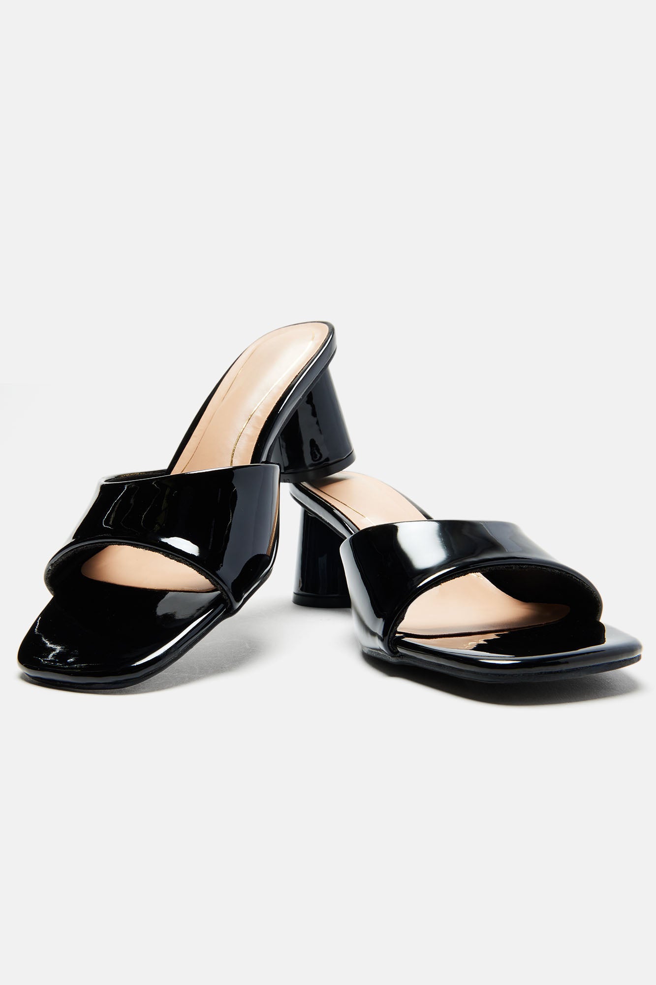 All Kinds Of Sweet Mules - Black - Image 4