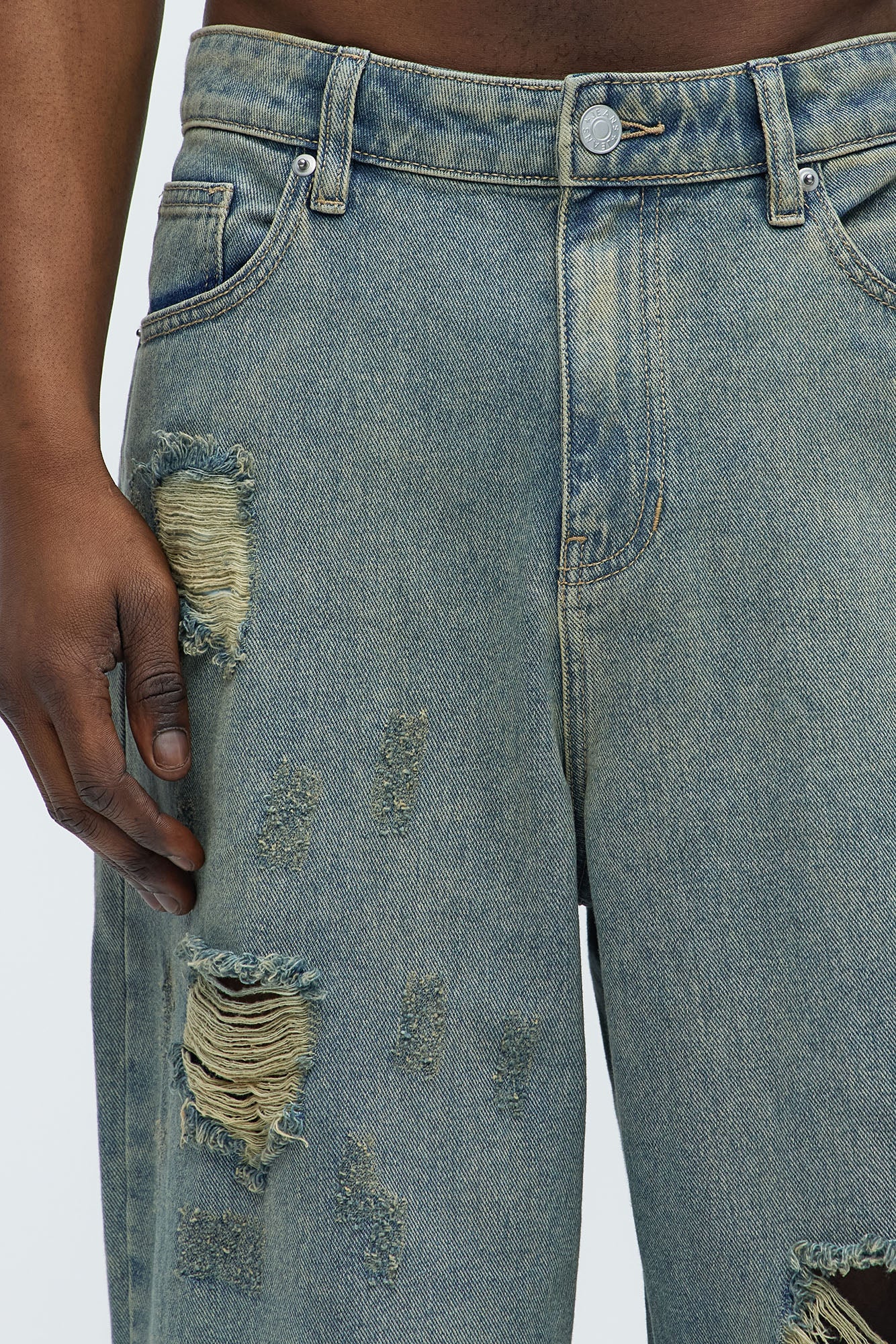 Blend Out Distressed Baggy Jeans - Vintage Blue Wash - Image 4