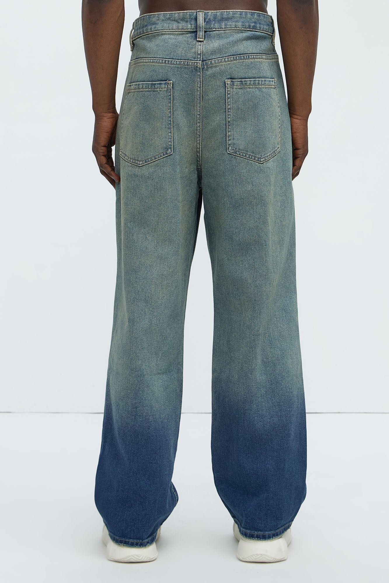 Blend Out Distressed Baggy Jeans - Vintage Blue Wash - Image 5