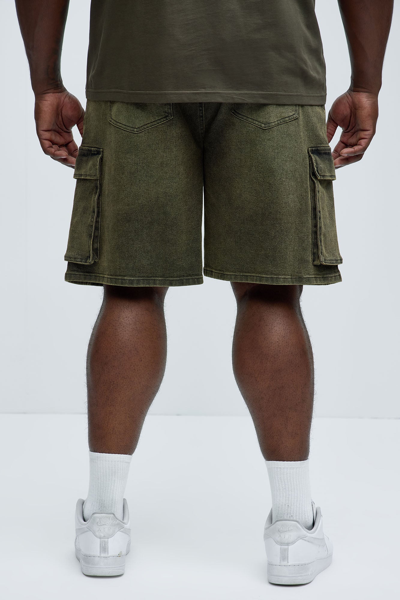 Relaxed Cornell Cargo Denim Shorts - Green - Image 9