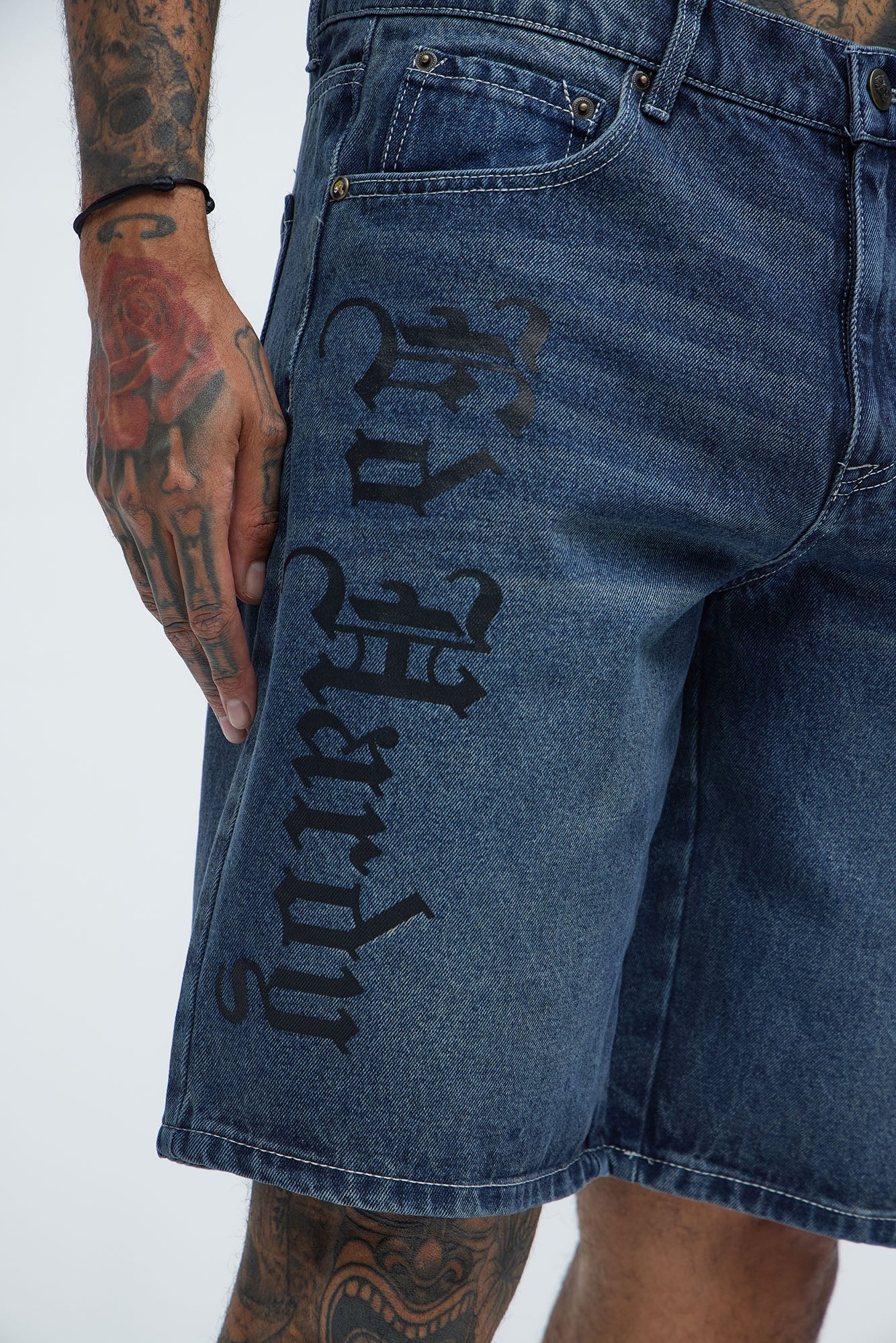Ed Hardy Relaxed Wolf Denim Shorts - Medium Wash - Image 4