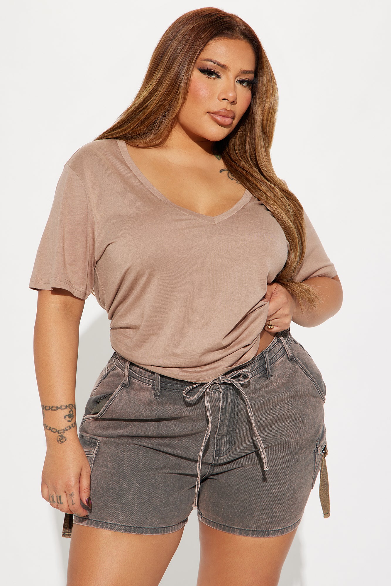 Ava V-Neck Tee - Mocha - Image 4