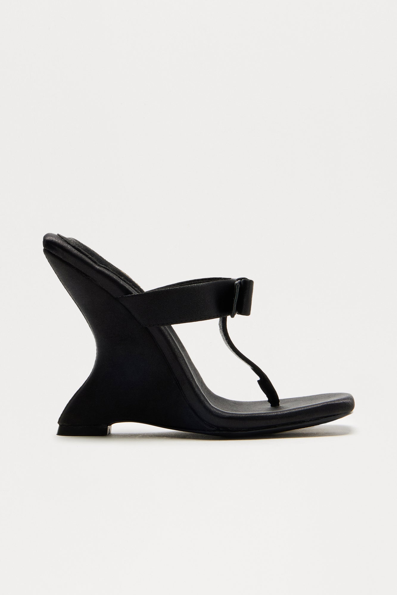 Shawna 4.75″ Wedges - Black - Image 3