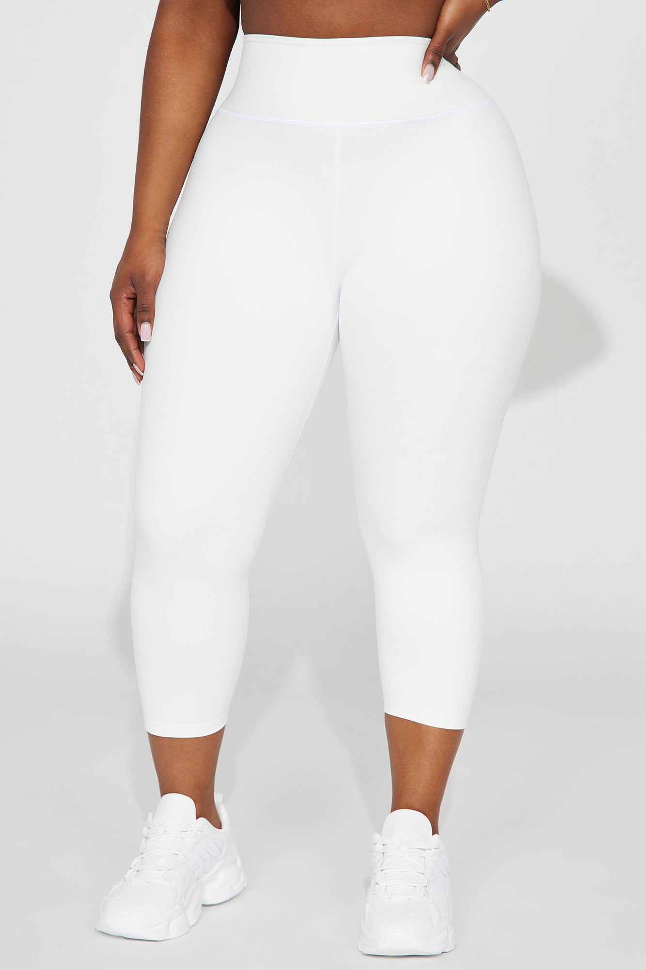 Flexibility Super Soft Capri Active Legging - White - Image 6