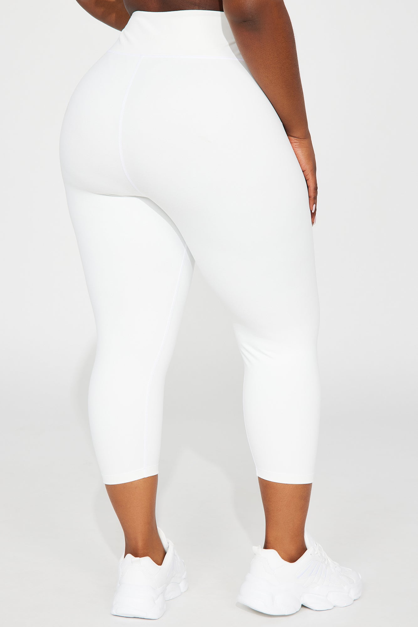 Flexibility Super Soft Capri Active Legging - White - Image 8