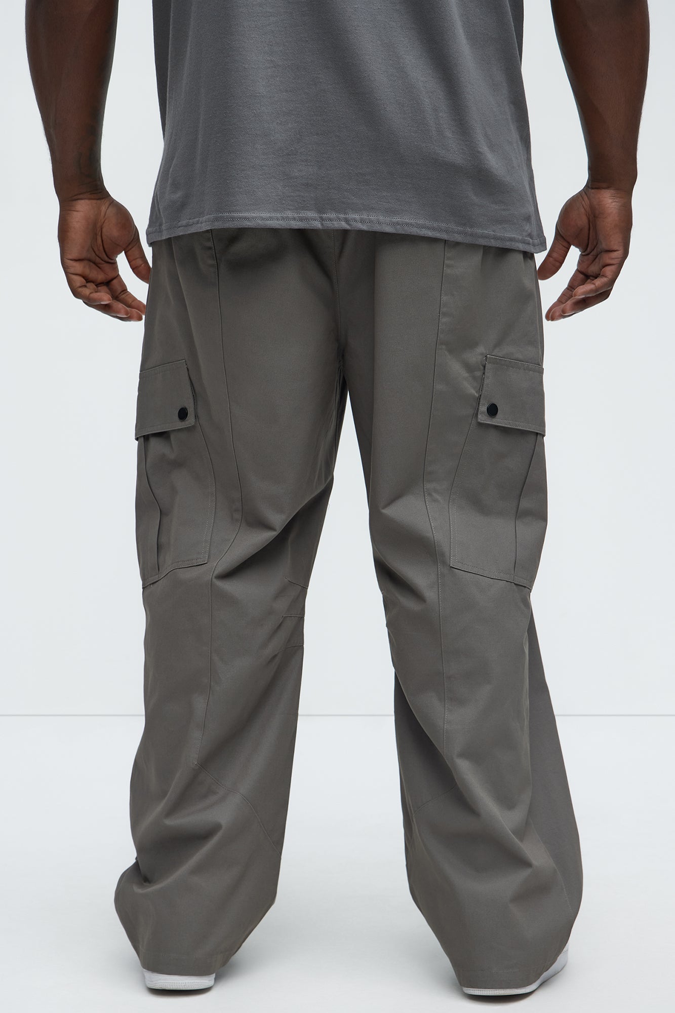 Carl Paneled Baggy Cargo Pants - Grey - Image 9
