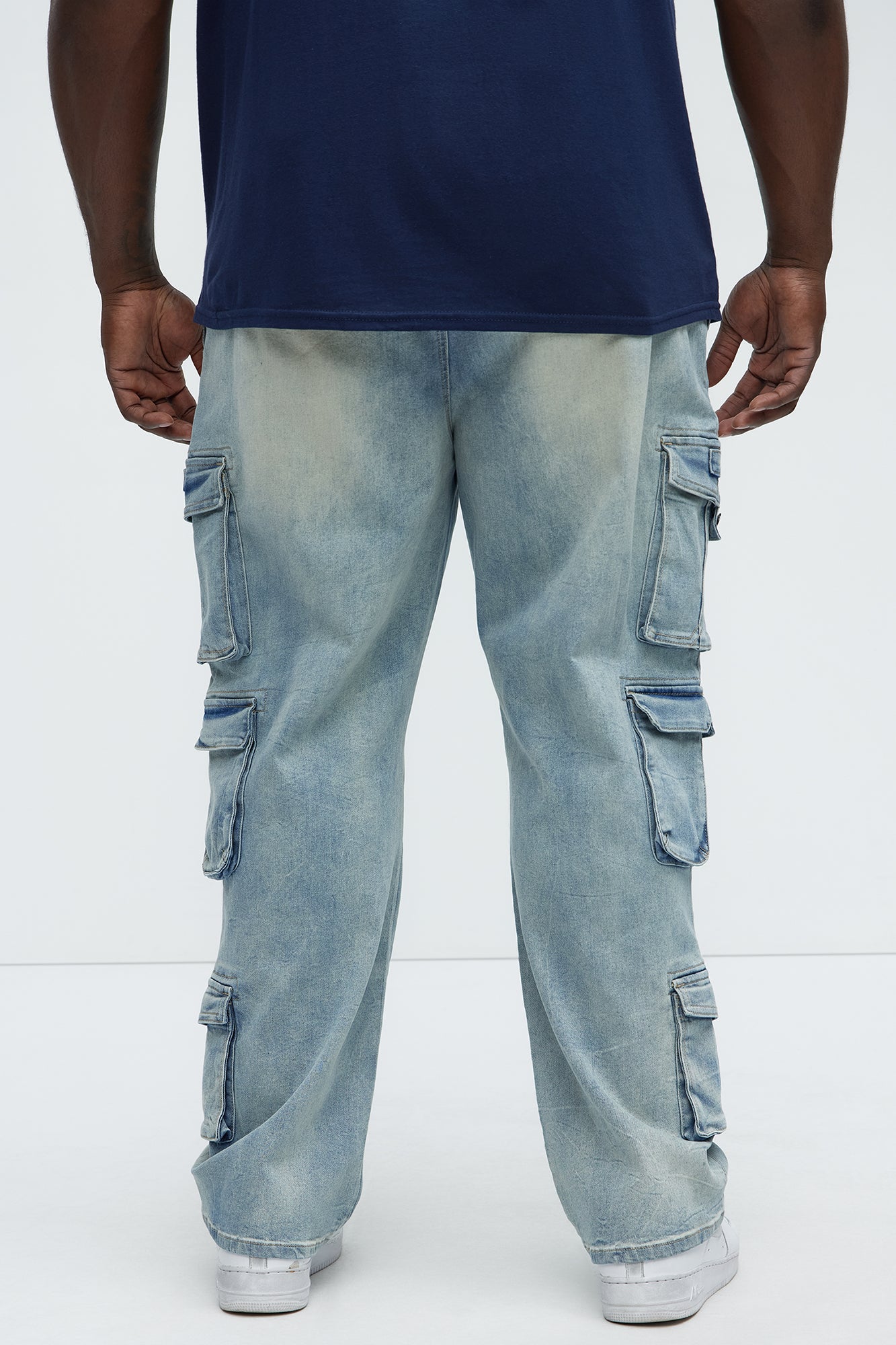 Bidding Straight Cargo Jeans - Light Wash - Image 9