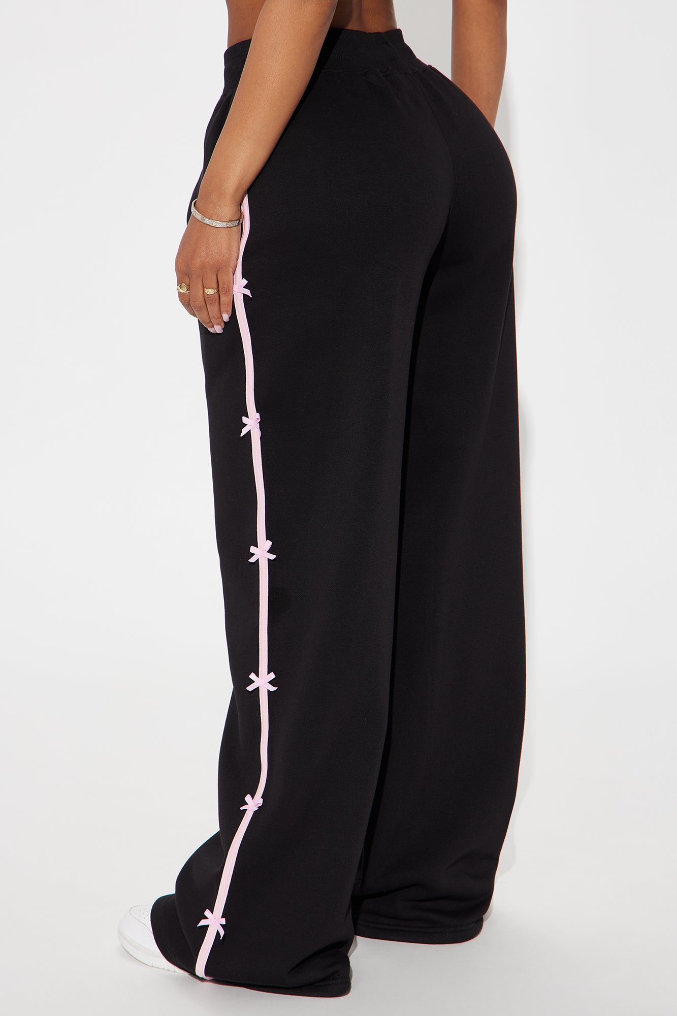 Sara Wide Leg Striped Fleece Pant - Black - Image 3