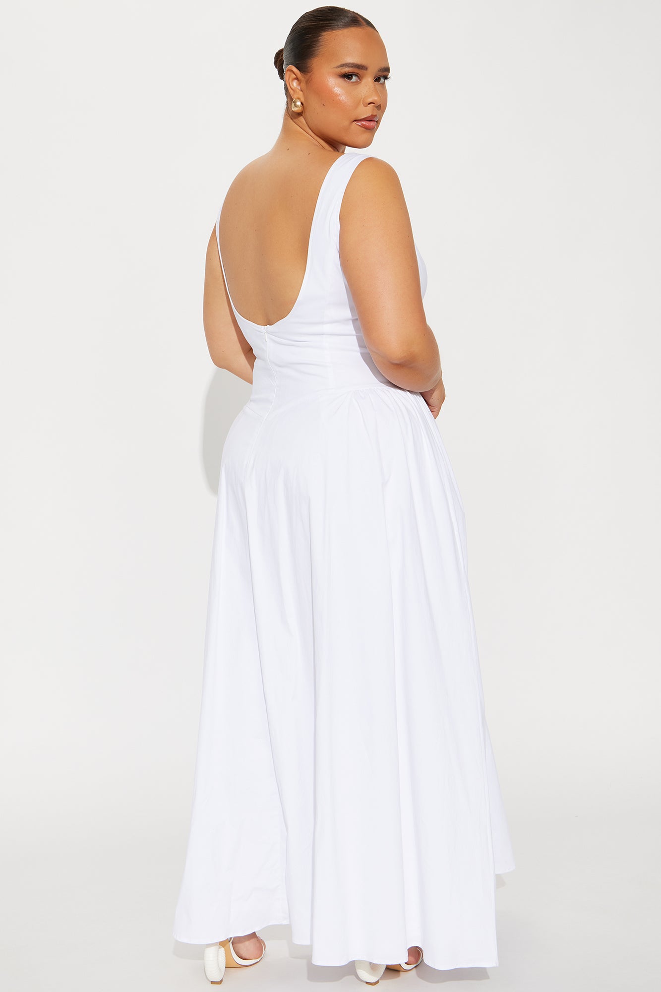 Anne Backless Maxi Dress - White - Image 6