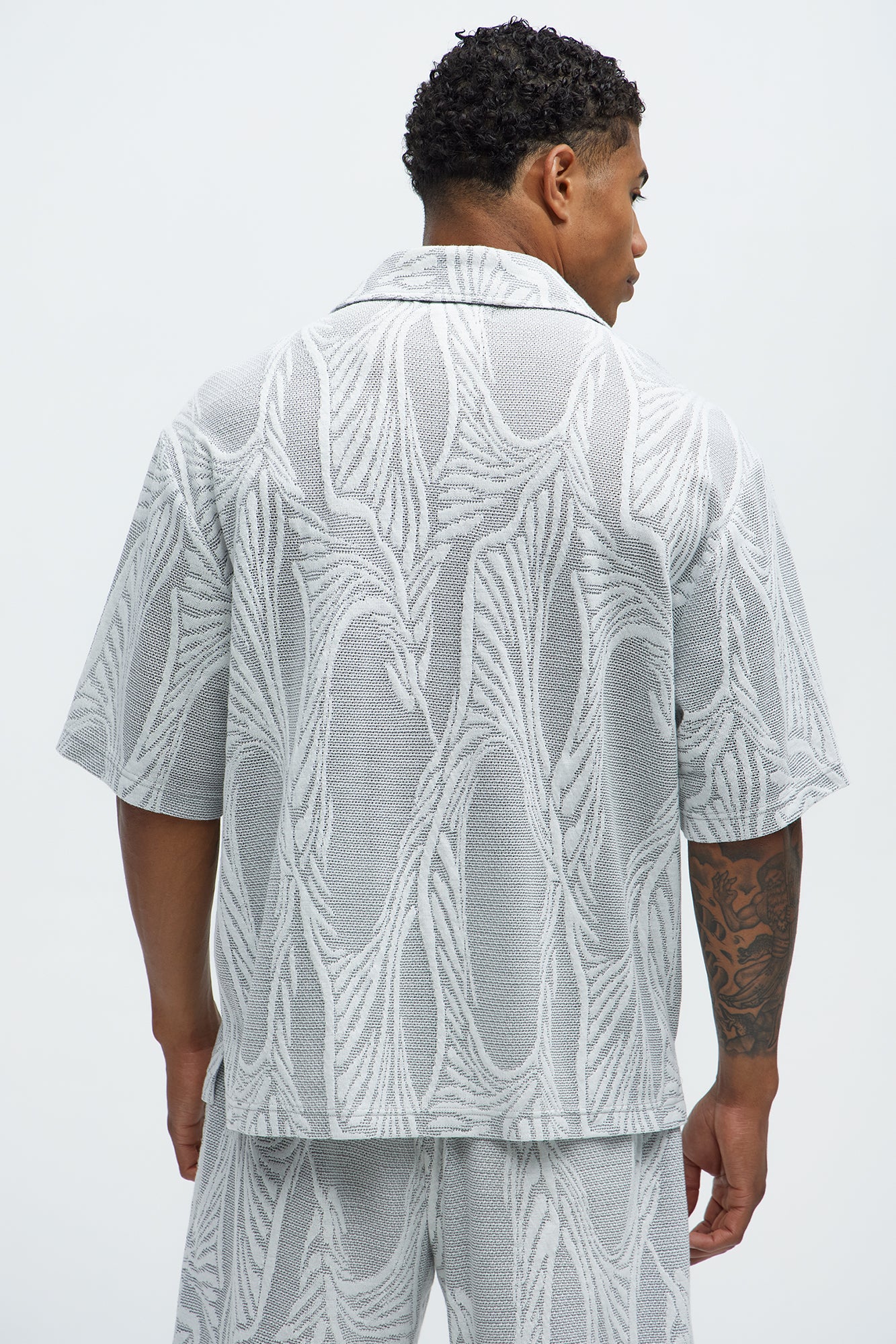Leaf Patterned Knit Button Up Shirt - Grey/combo - Image 4