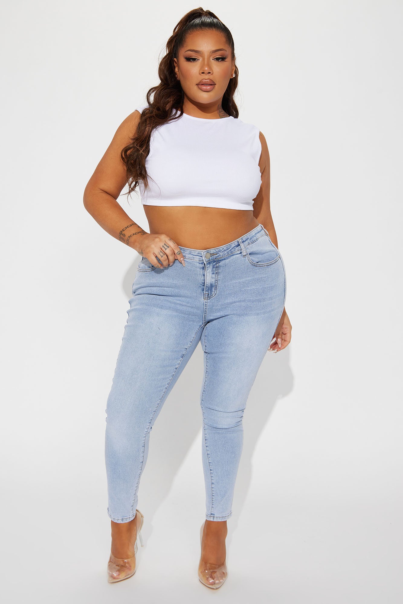Malia Mid Rise Stretch Skinny Jeans - Light Wash - Image 4