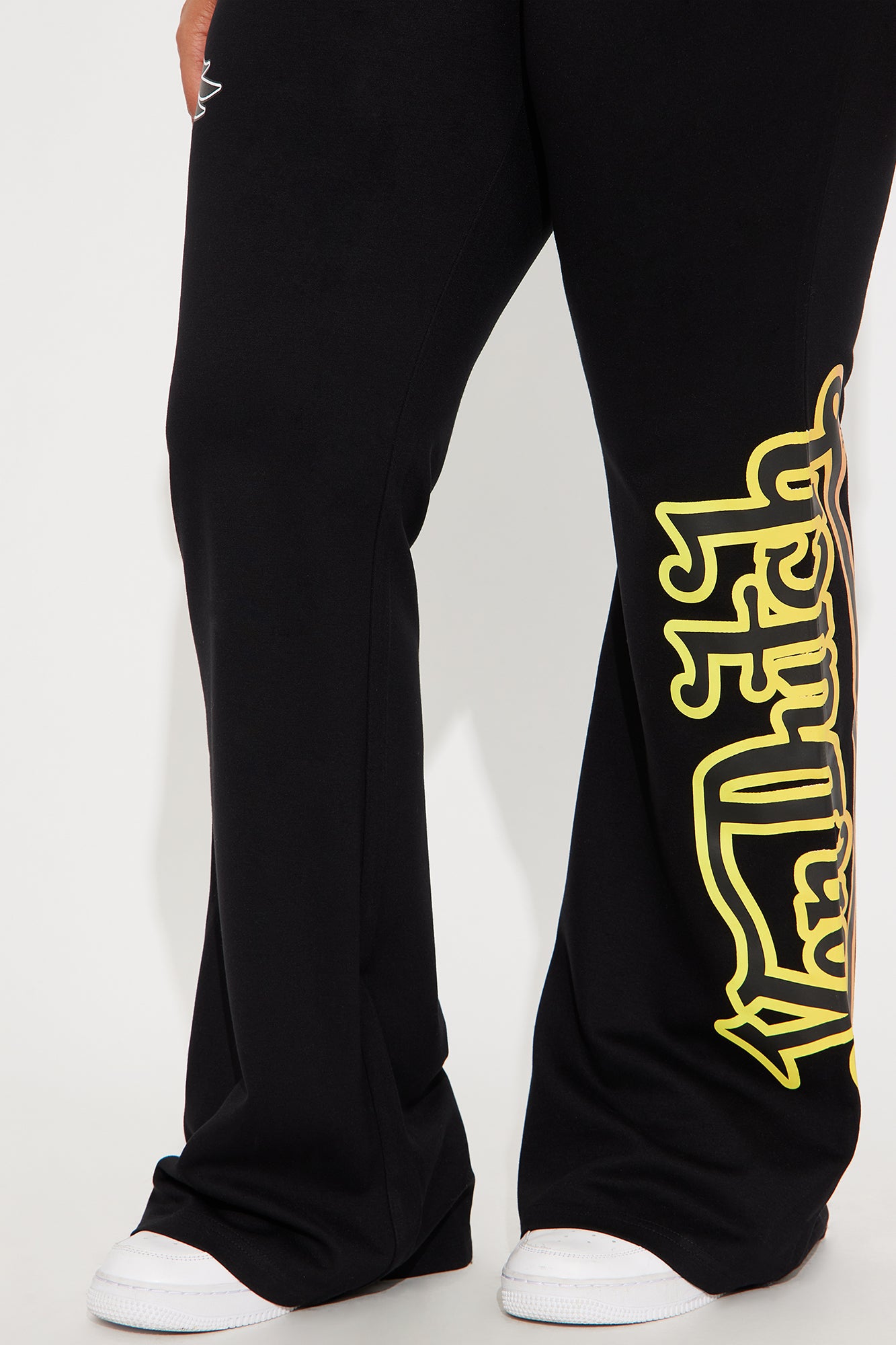 Von Dutch Fiery Heart Flared Pant - Black - Image 9