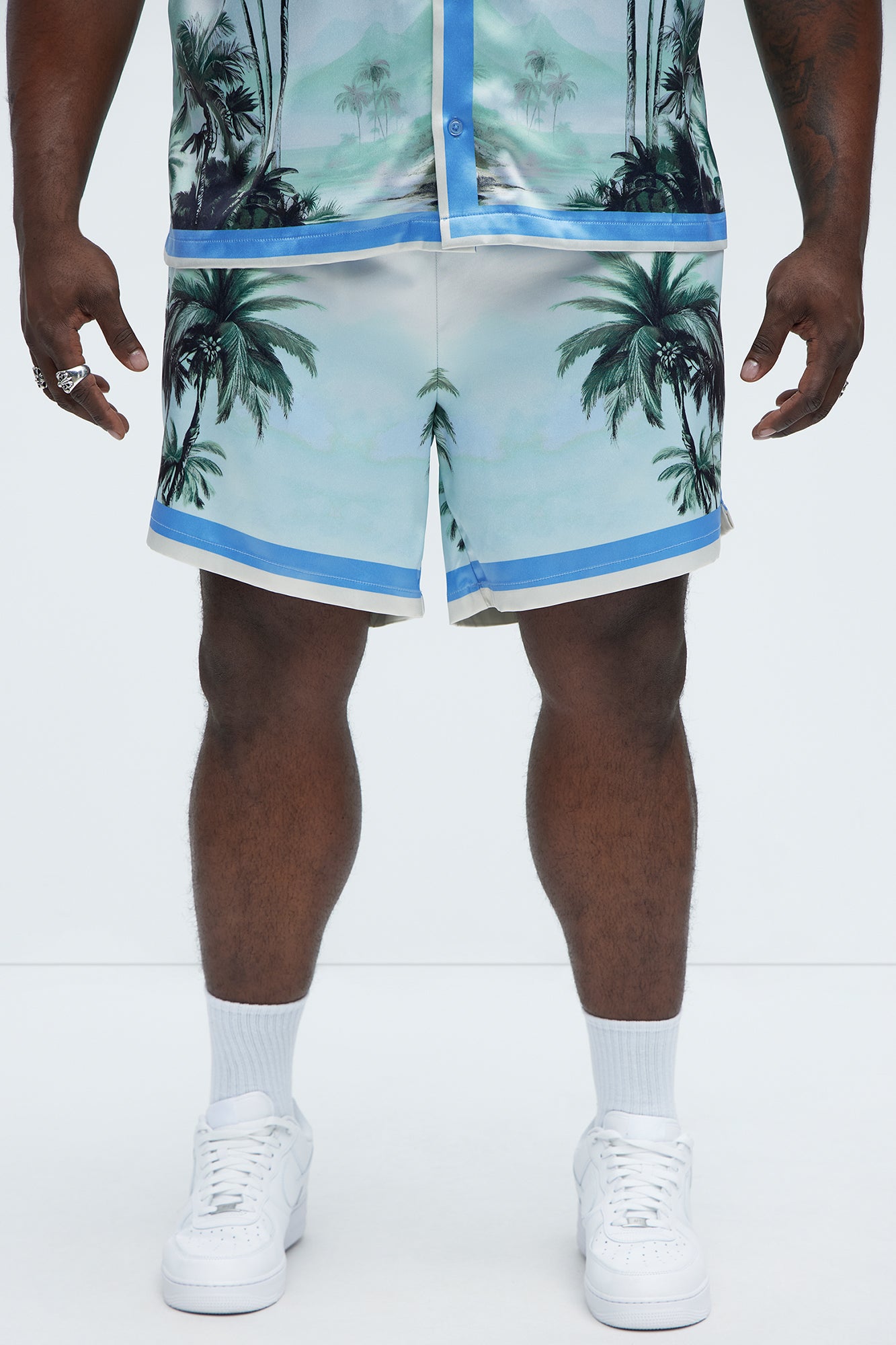 Cockatiel And Palm Resort Shorts - Multi Color - Image 5