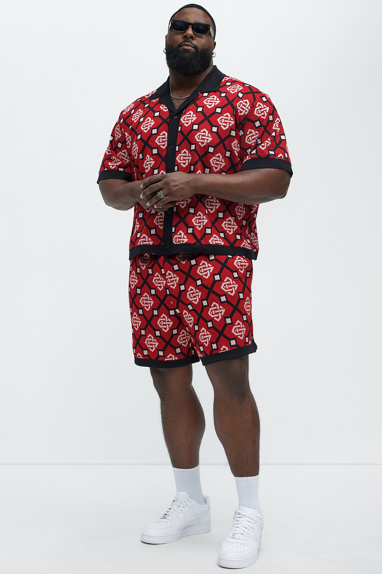 All Over Geo Jacquard Shorts - Red - Image 7