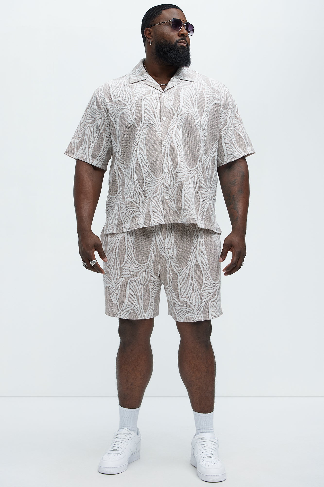 Leaf Patterned Knit Shorts - Brown Combo - Image 6