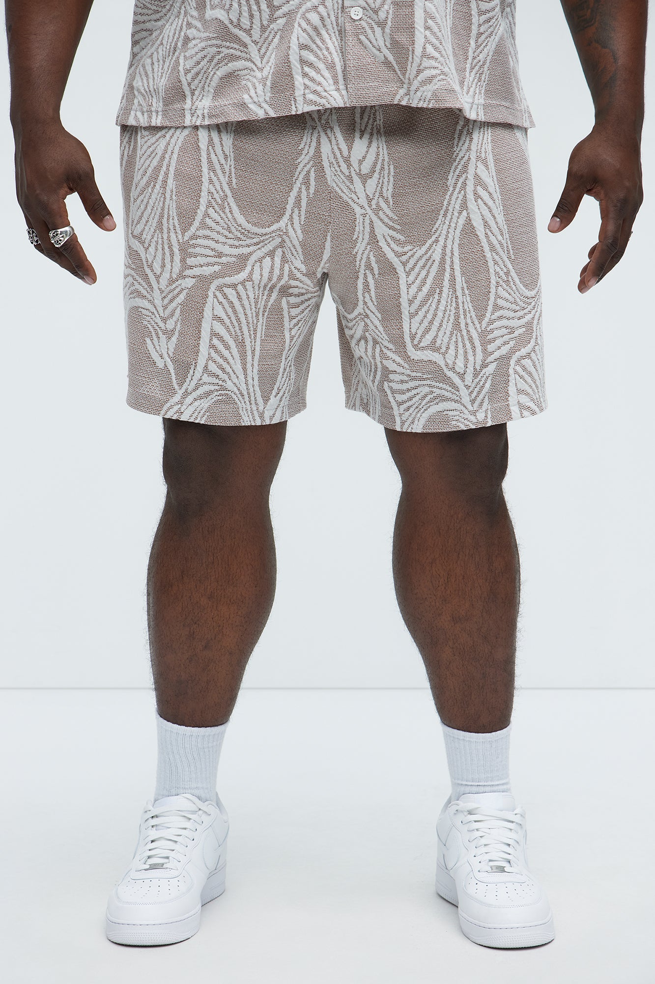 Leaf Patterned Knit Shorts - Brown Combo - Image 5
