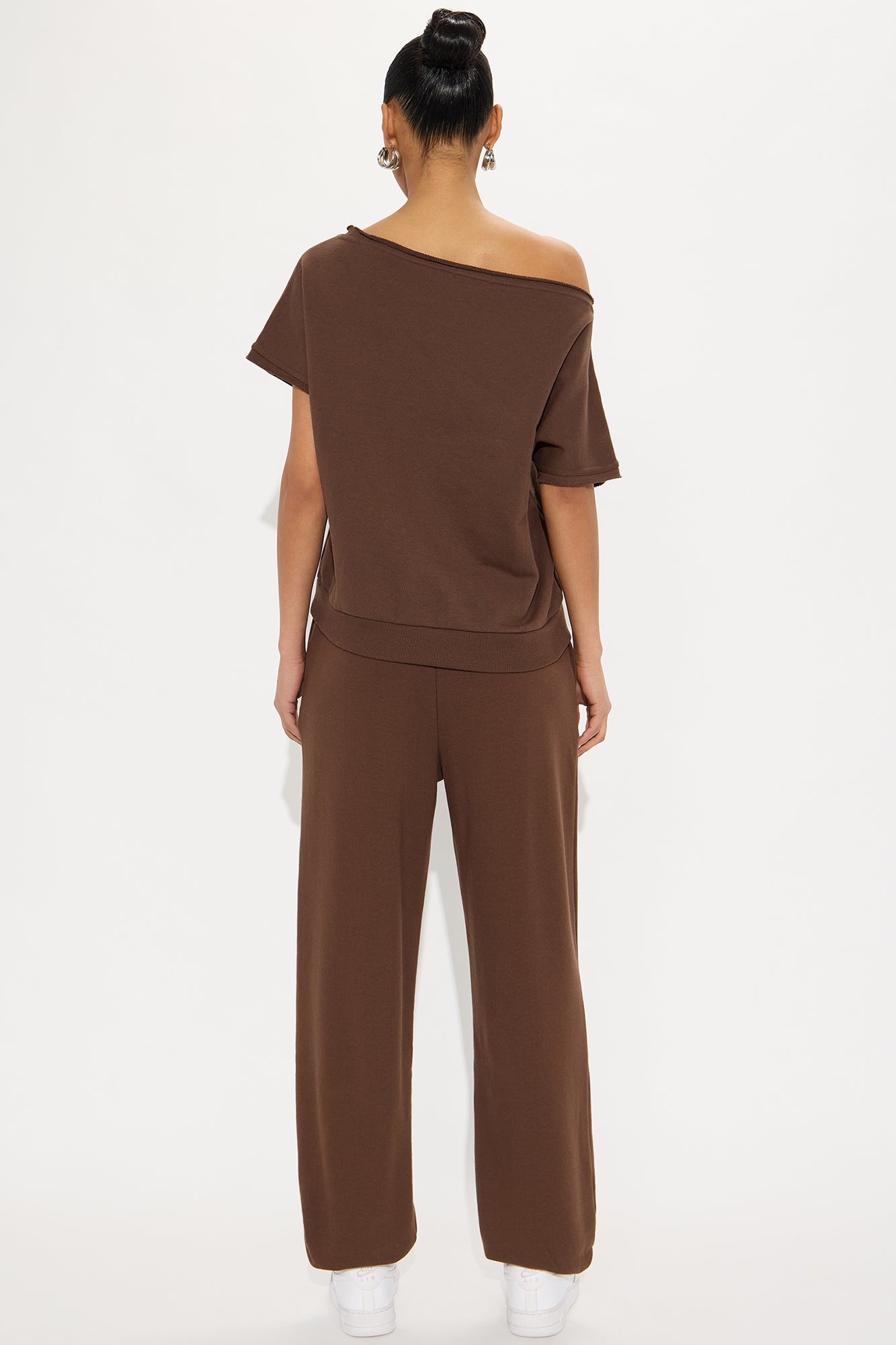 56 Off Shoulder Jogger Set - Chocolate - Image 3
