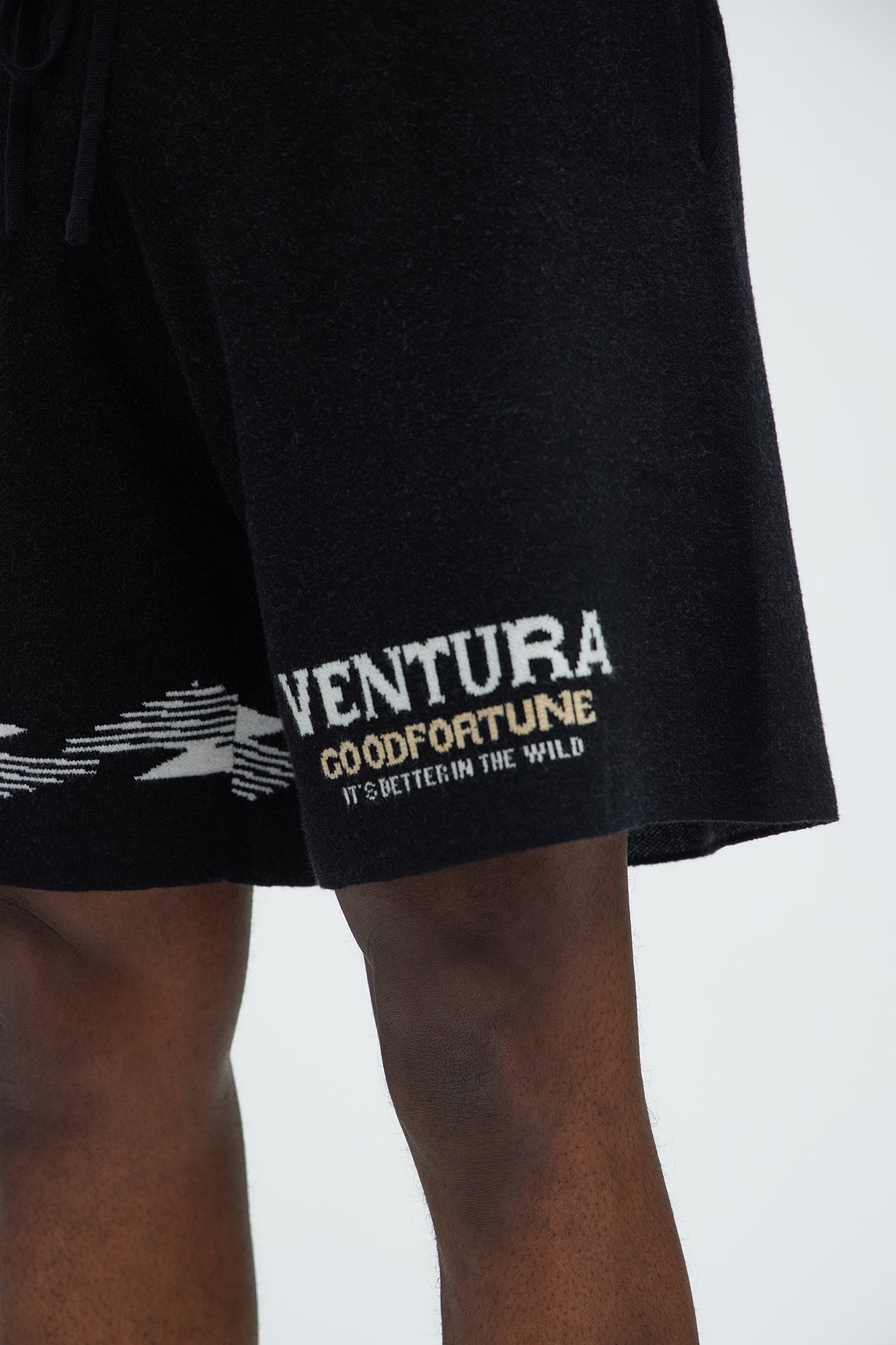Dragon Palm Knitted Relaxed Shorts - Black/combo - Image 4