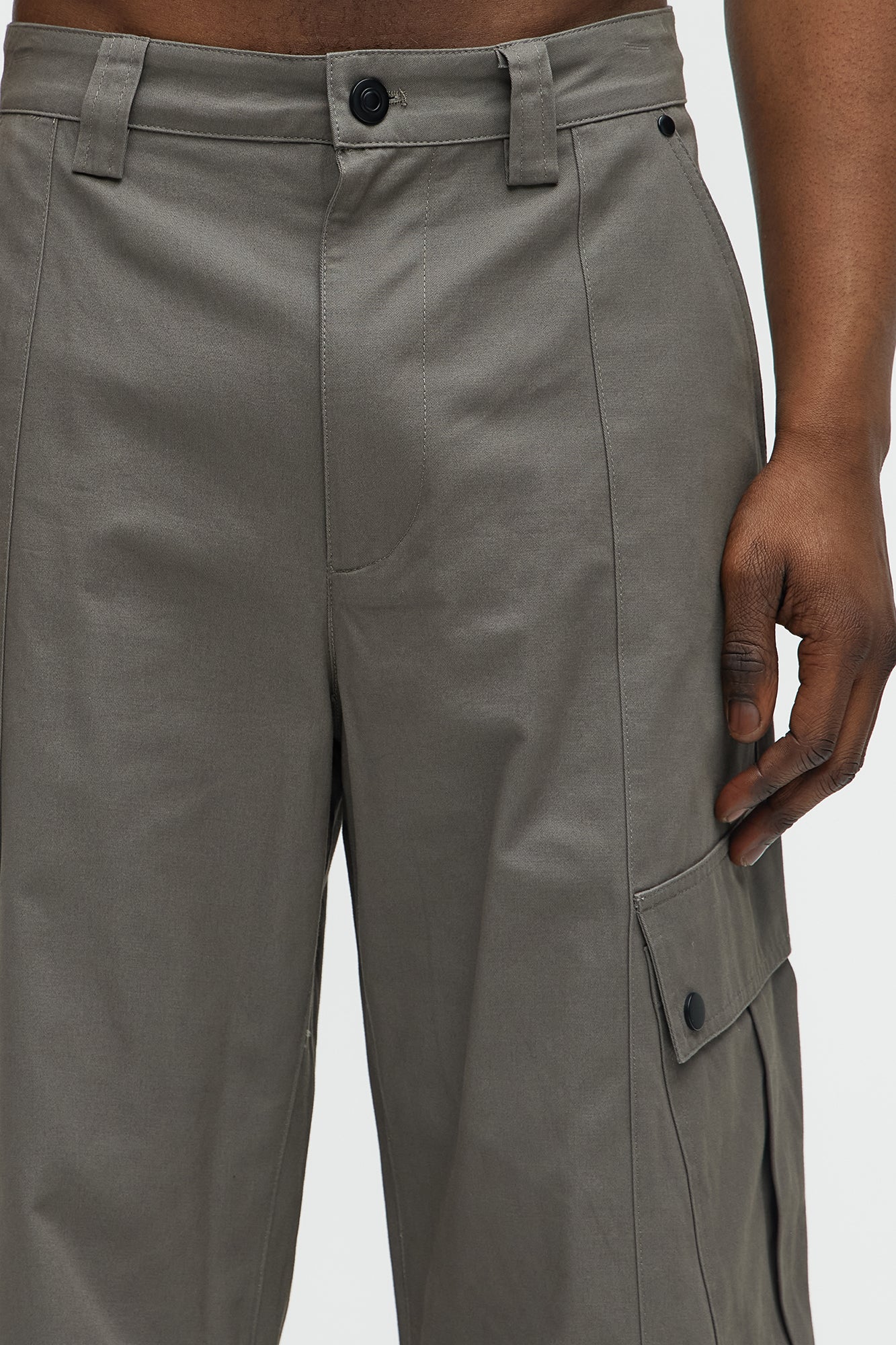 Carl Paneled Baggy Cargo Pants - Grey - Image 4
