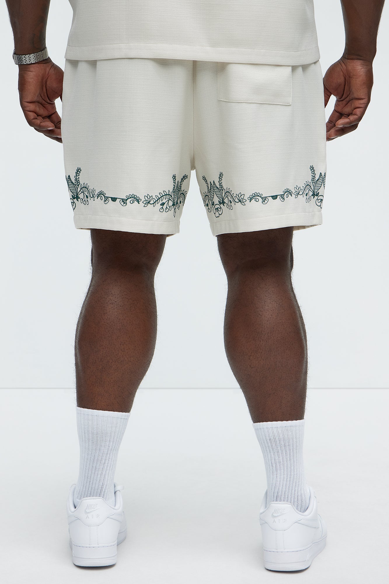 Vine Border Embroidered Shorts - Cream - Image 7