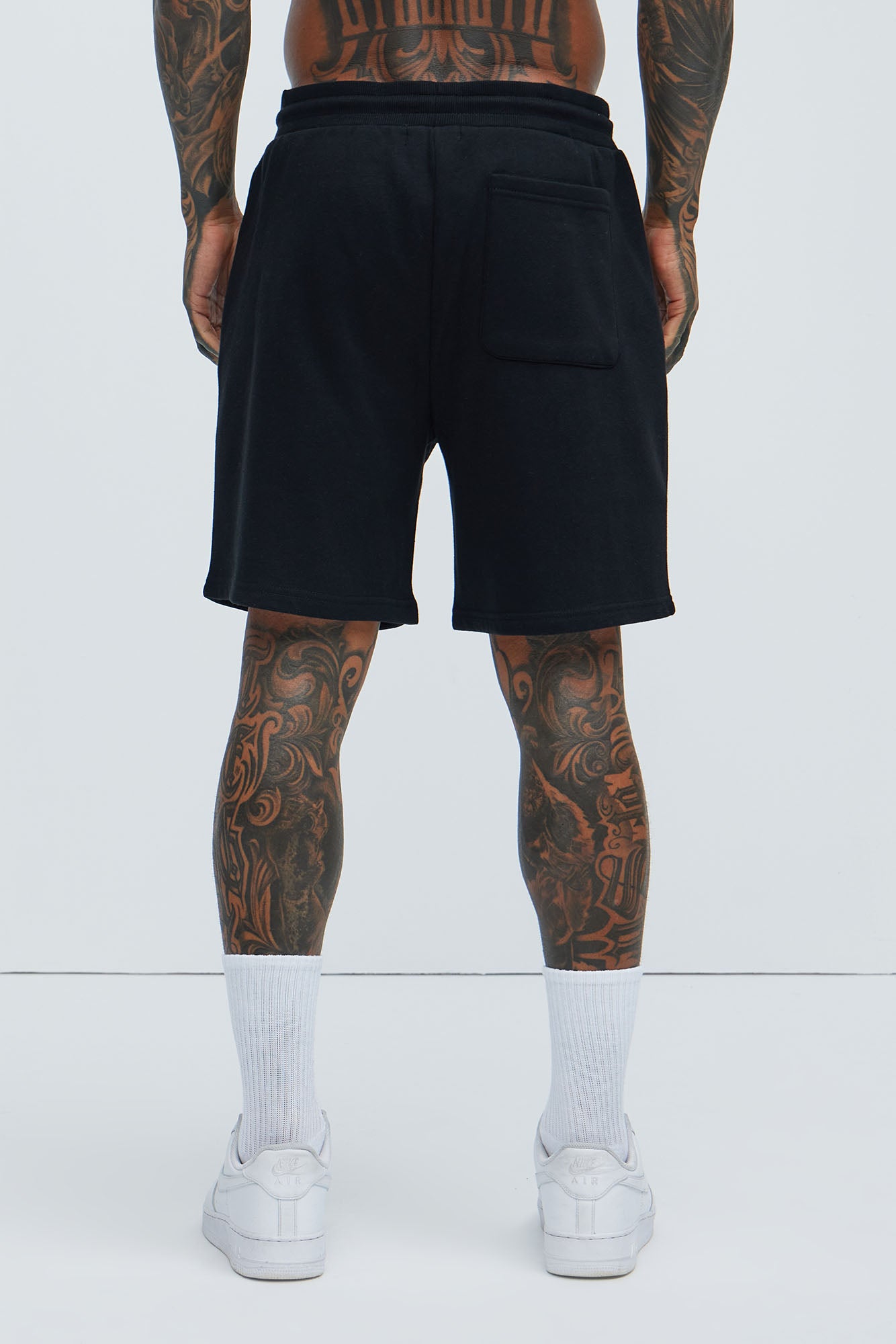 Tyson Sweatshort - Black - Image 4