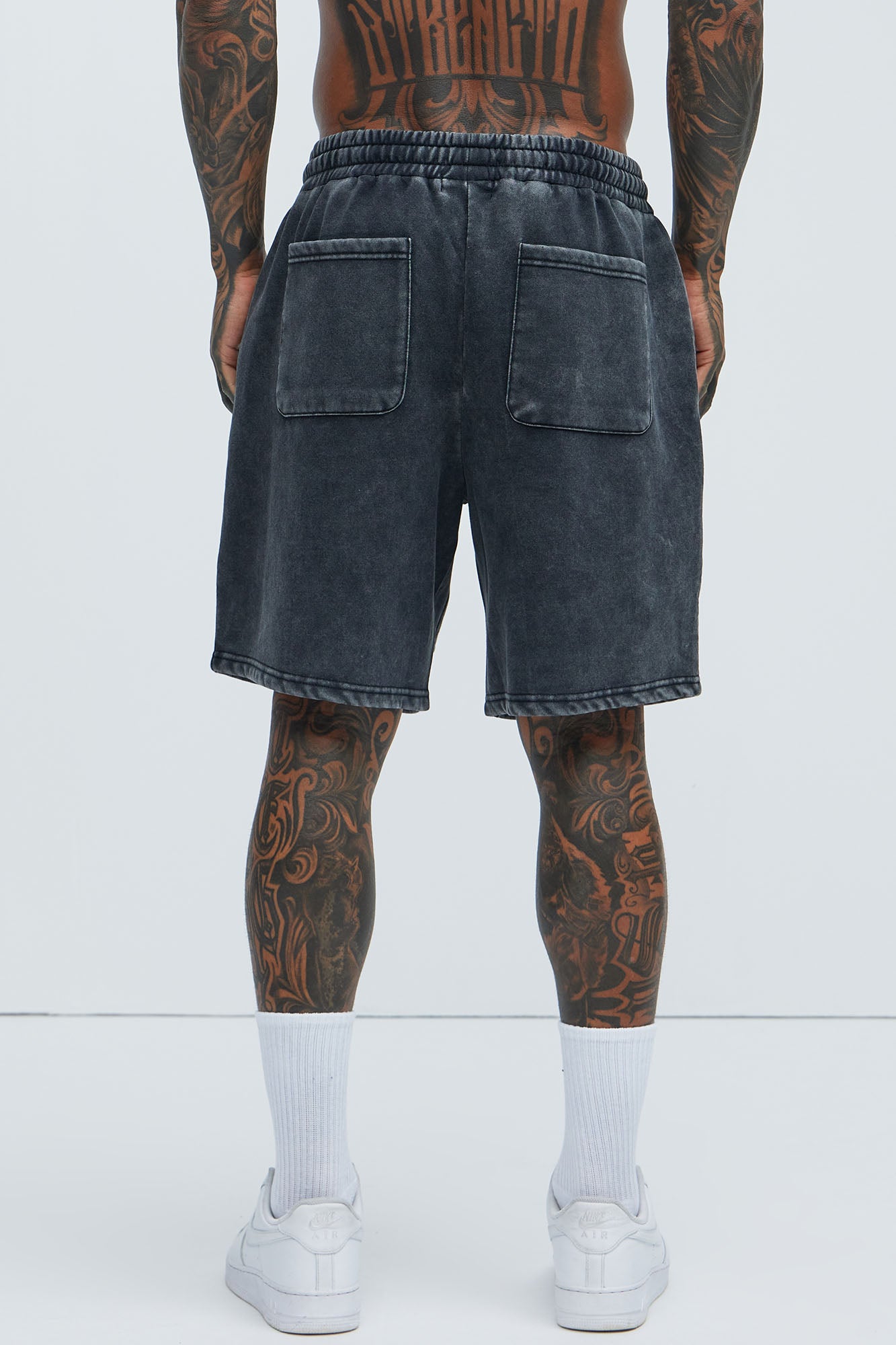 Tyson Enduing Relaxed Shorts - Black Wash - Image 4