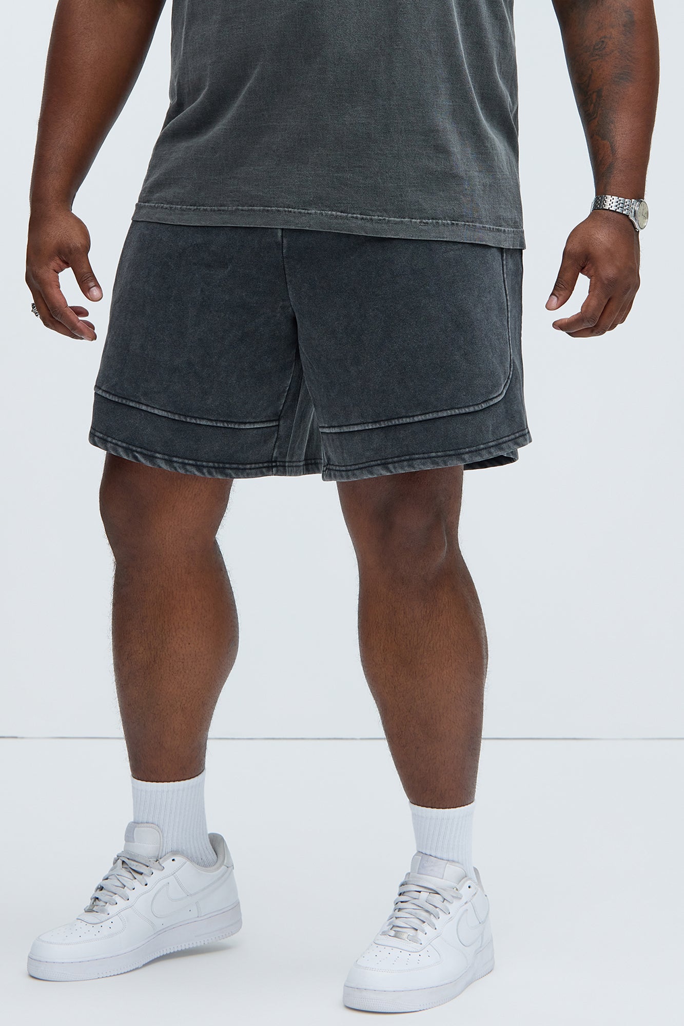 Tyson Enduing Relaxed Shorts - Black Wash - Image 5