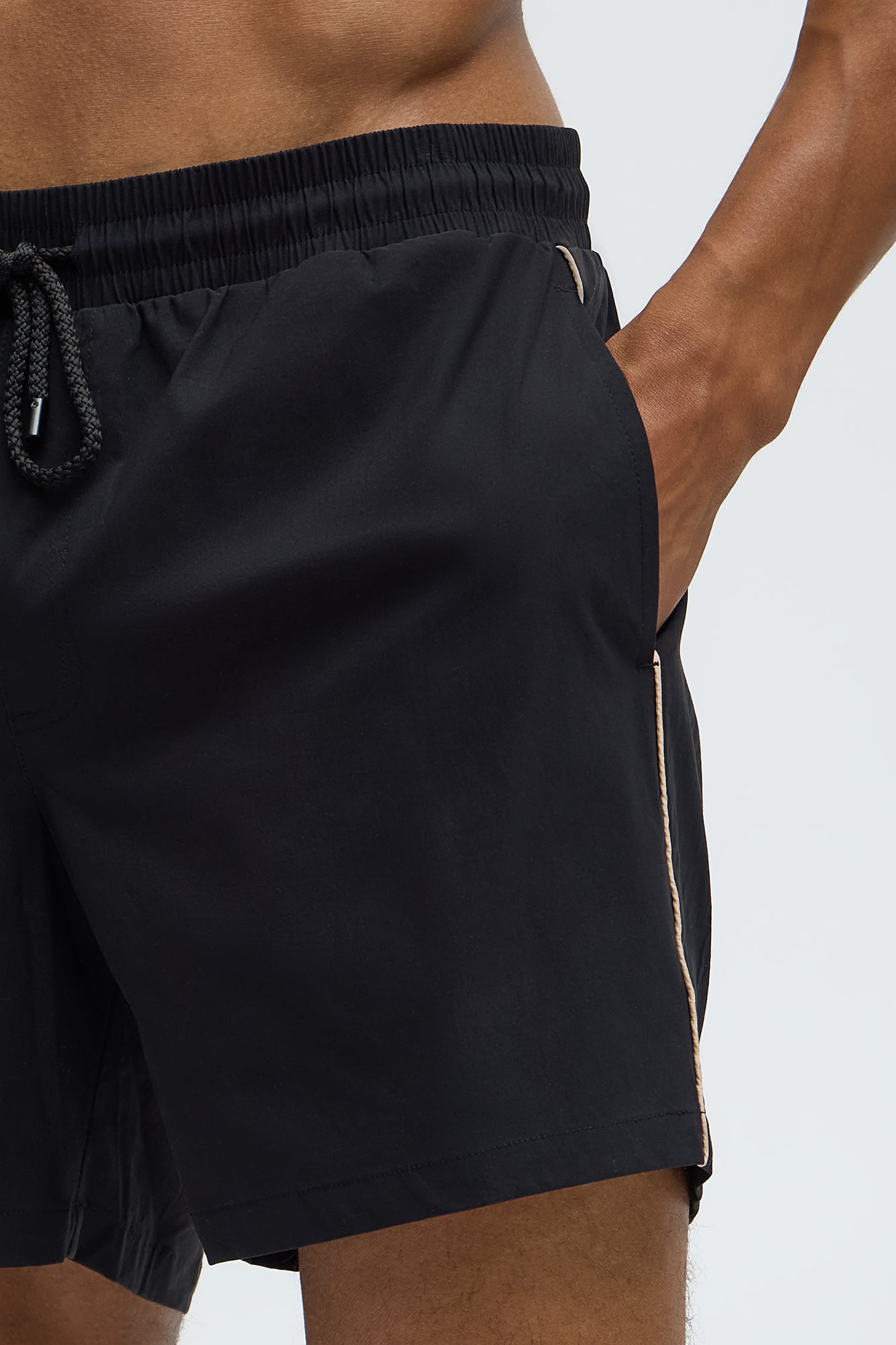 Track Flex Swim Mid Trunk - Black - Image 3