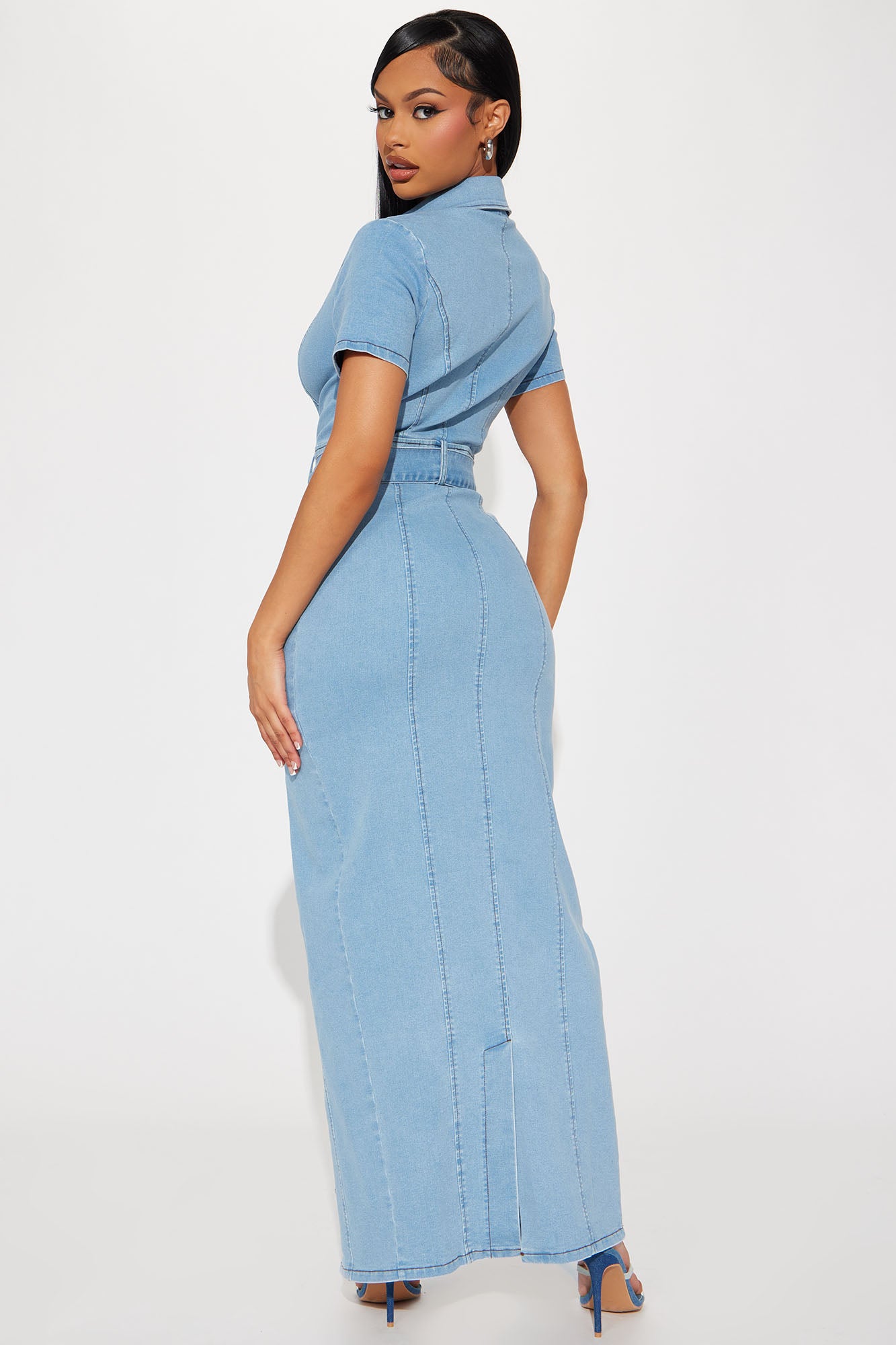 Alyana Short Sleeve Denim Maxi Dress - Medium Wash - Image 3