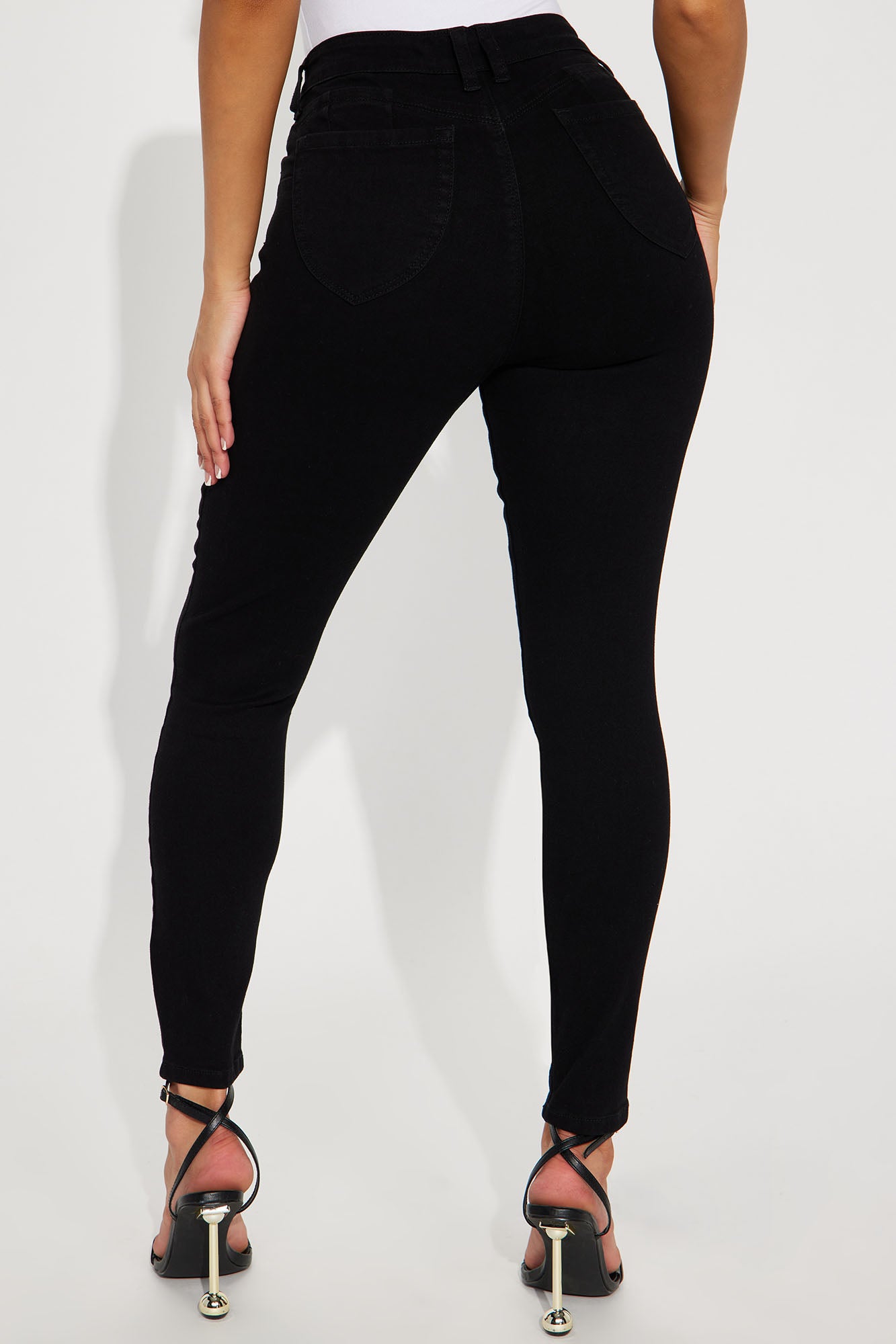 Can't Believe It! Booty Shaping Skinny Jeans - Black - Image 4