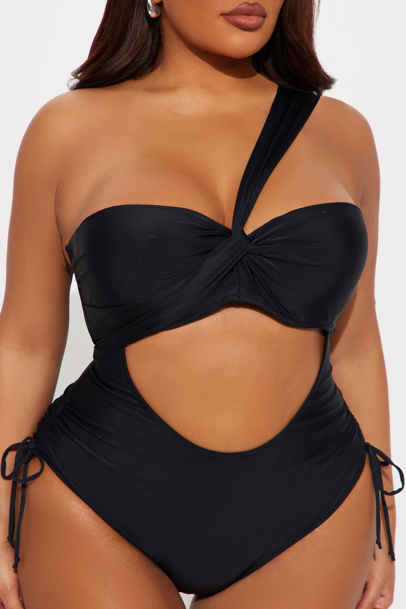 Cabana Beach One Shoulder Cutout Ruched 1 Piece Swimsuit - Black - Image 5