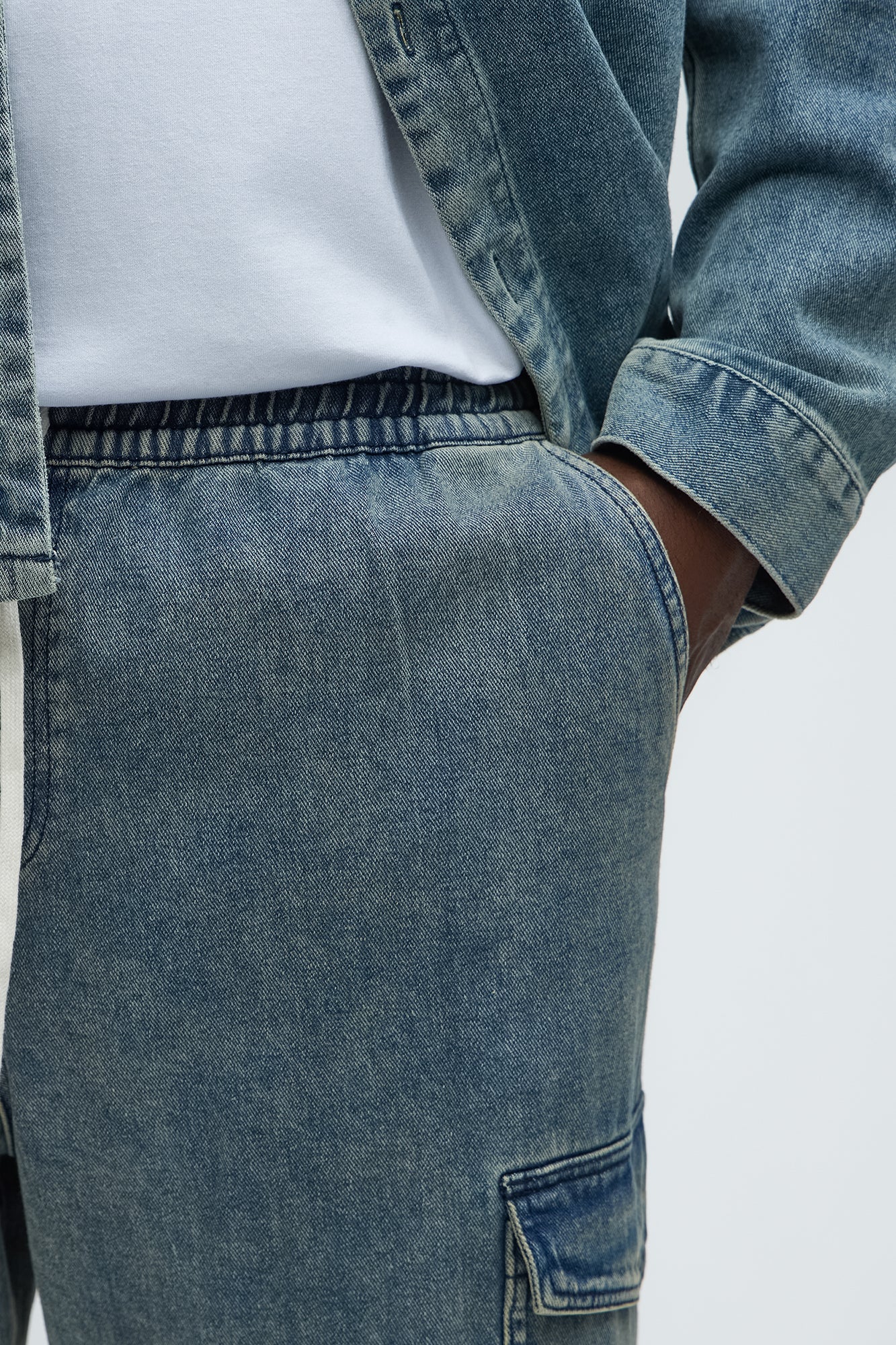 Hit Me Up Baggy Cargo Jeans - Vintage Blue Wash - Image 7