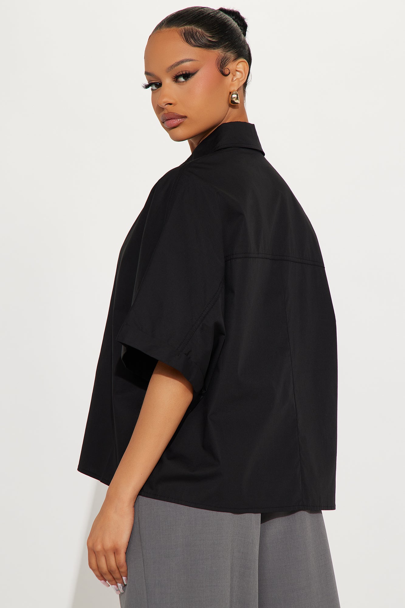 Sancie Oversized Poplin Button Up Shirt - Black - Image 3