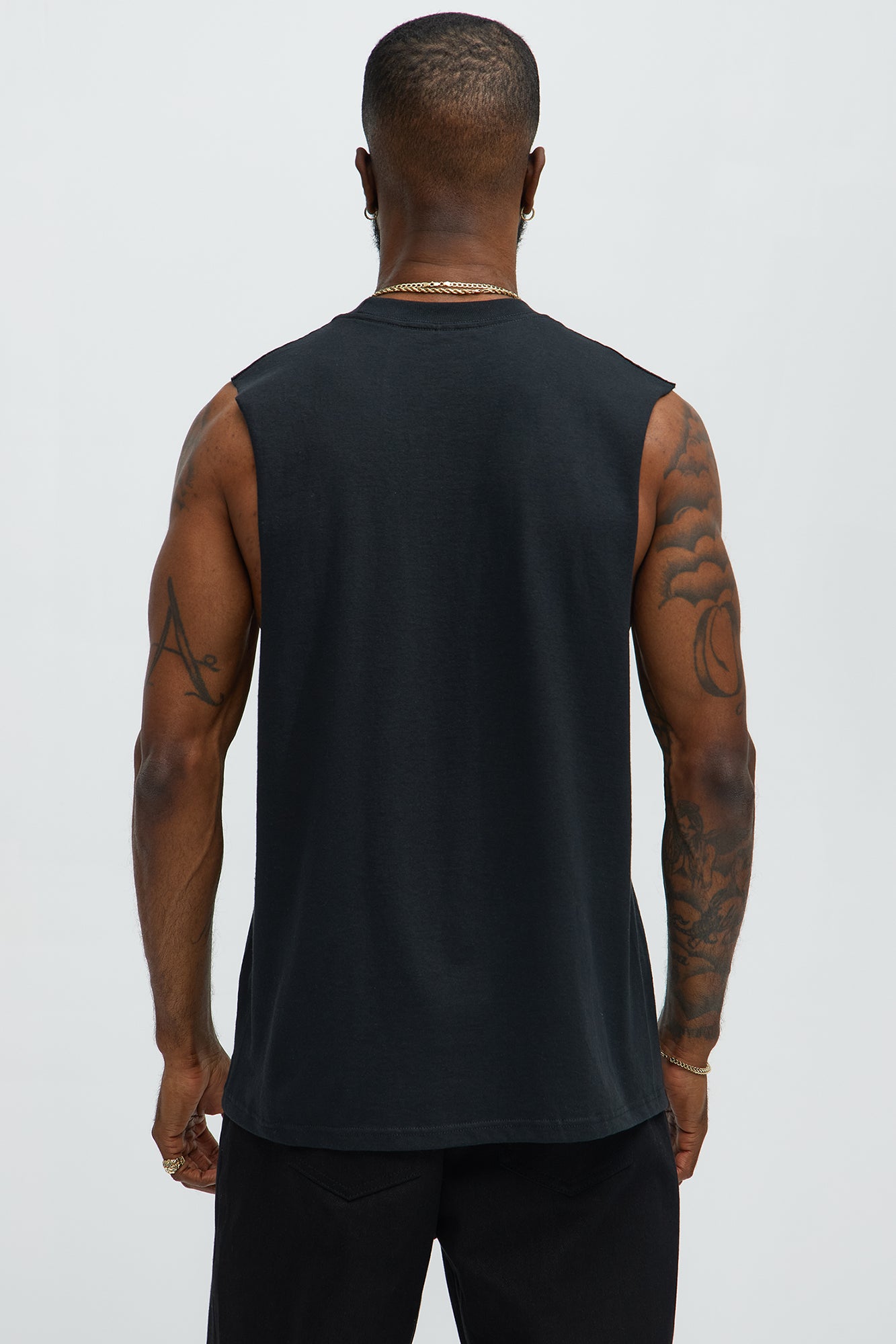 Saint Valley Crest Muscle Tee - Black - Image 4