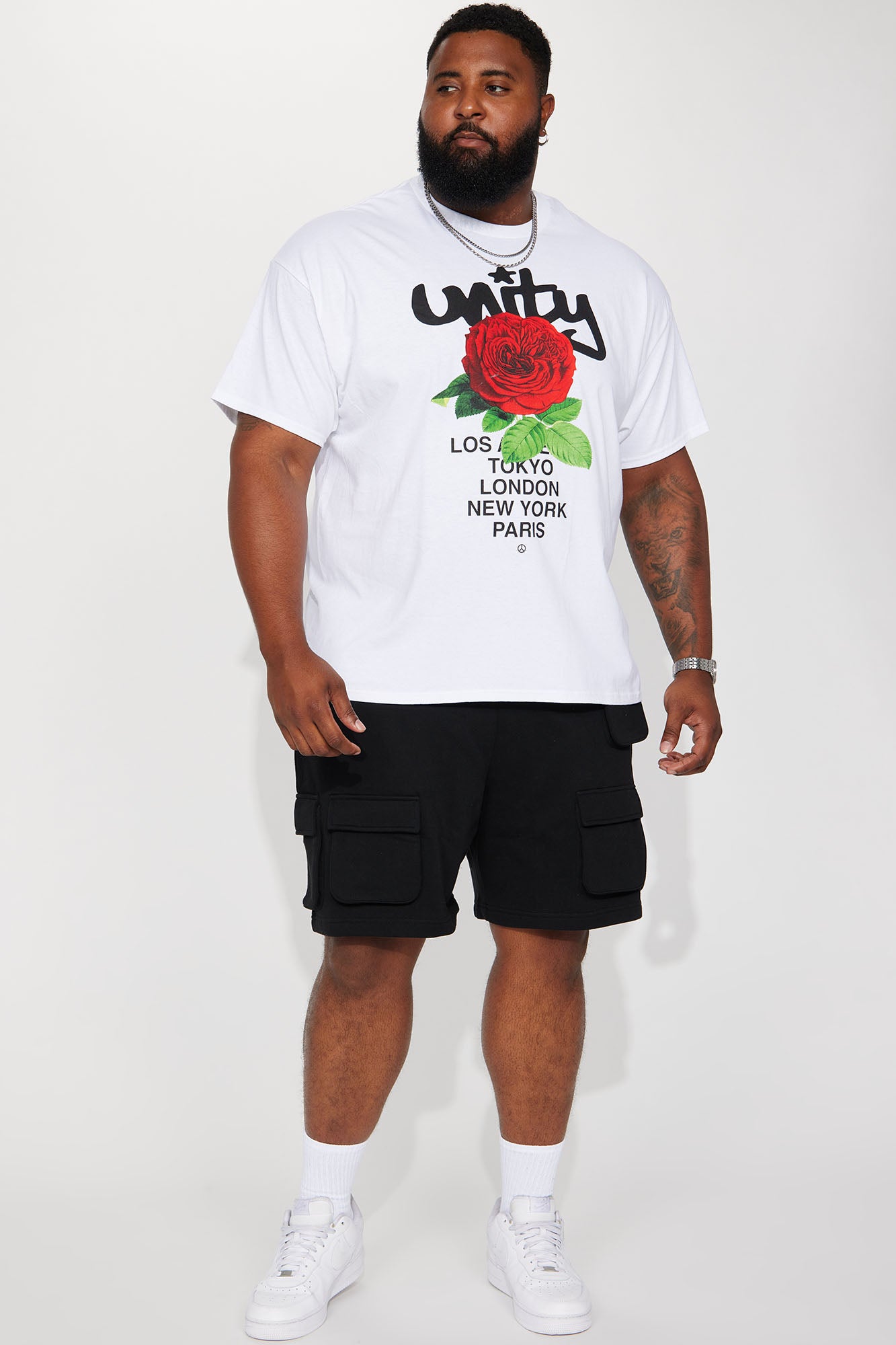 Different Levels Relaxed Cargo Shorts - Black - Image 7