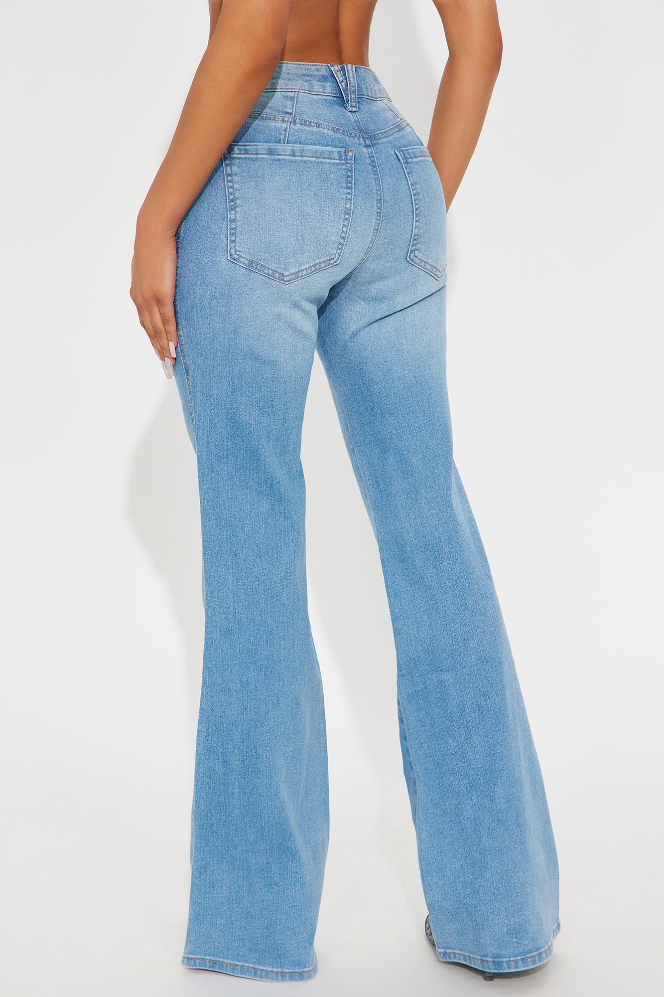 Beatrice Mid Rise Flare Jeans - Medium Wash - Image 3