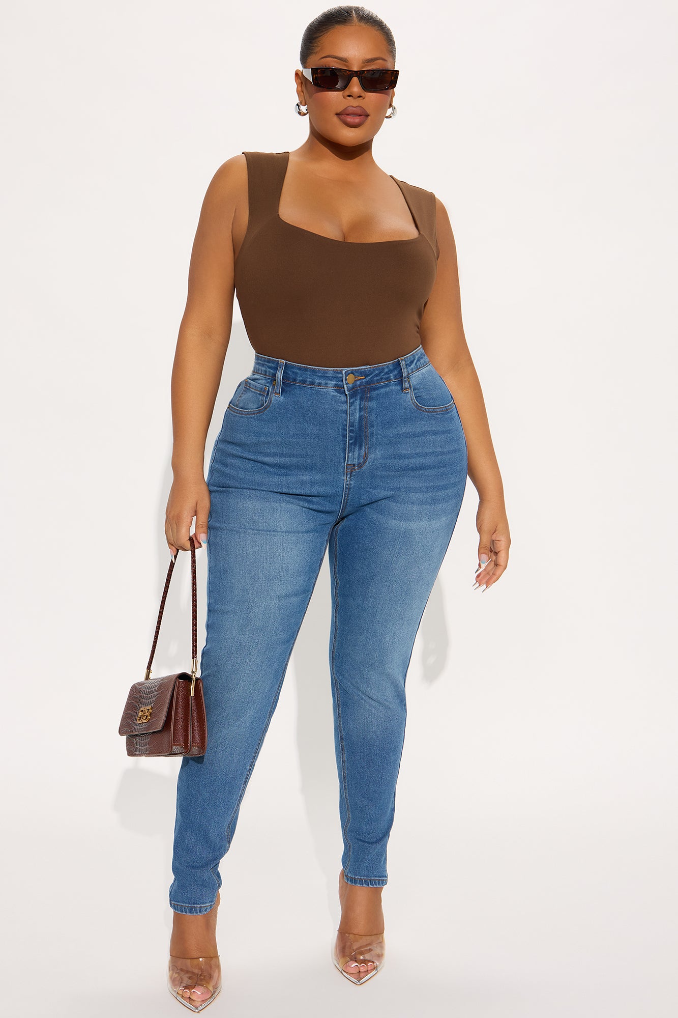 Tall Vibe Check Curvy Stretch Skinny Jeans - Medium Wash - Image 4