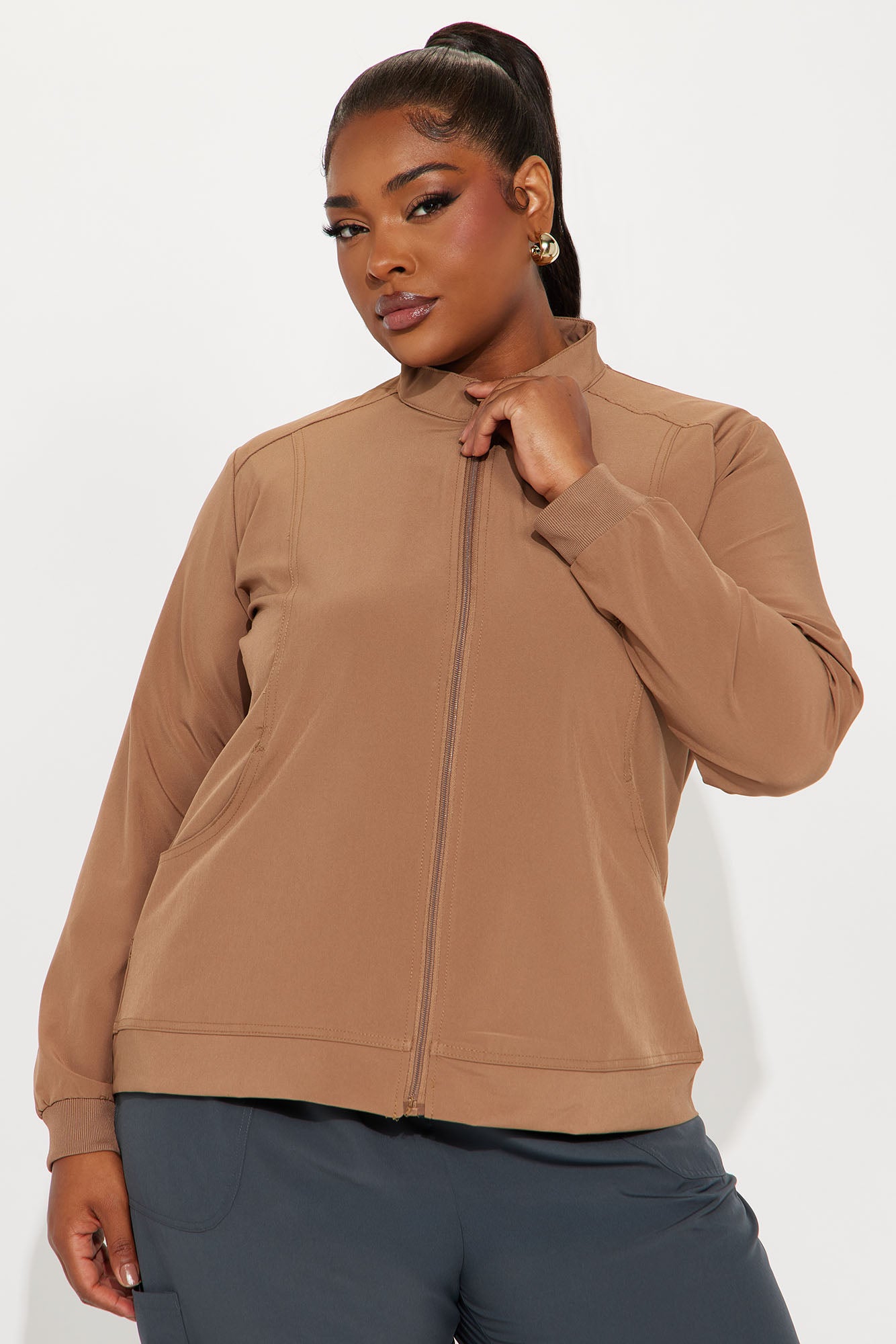 On The Daily Scrub Uniform Zip Up Jacket - Chocolate - Image 5