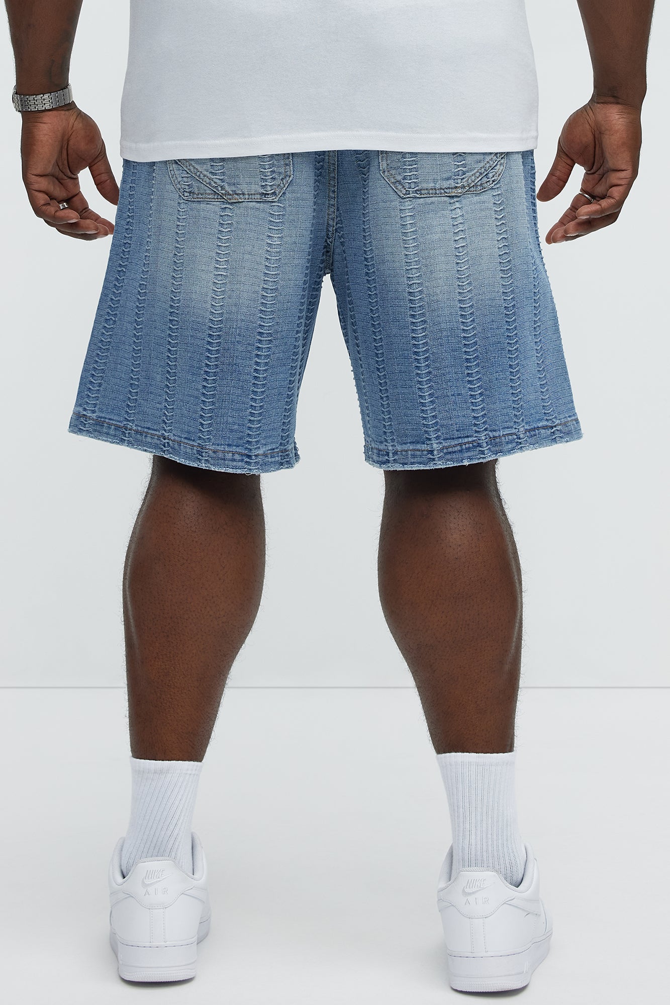 Horizon Textured Relaxed Carpenter Denim Shorts - Medium Blue Wash - Image 7